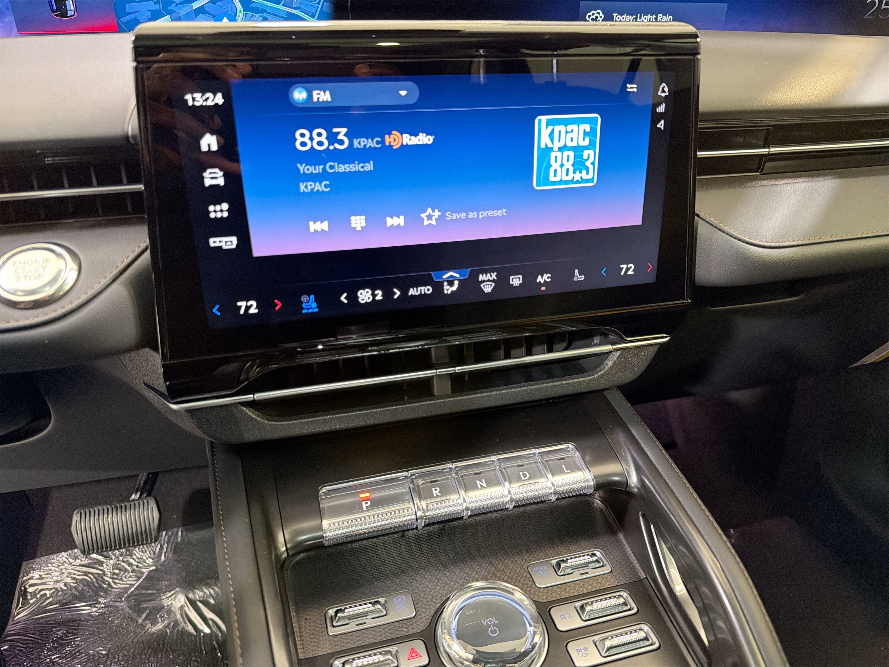 2026 Lincoln Nautilus Premiere Hybrid
