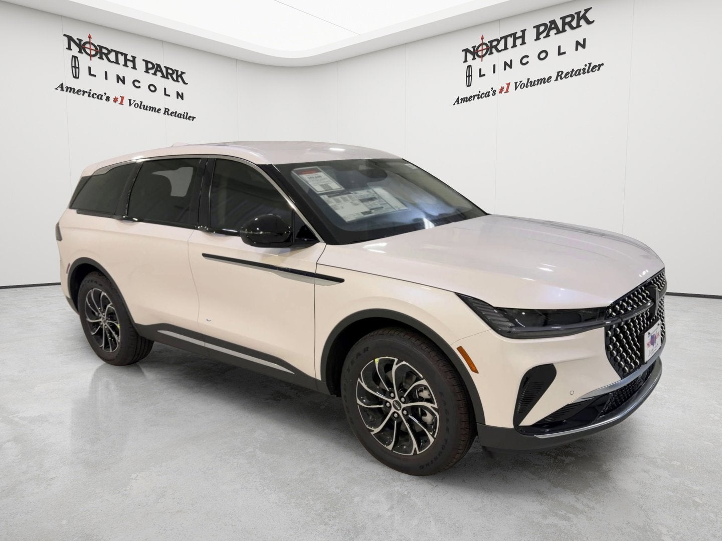 2026 Lincoln Nautilus Premiere Hybrid