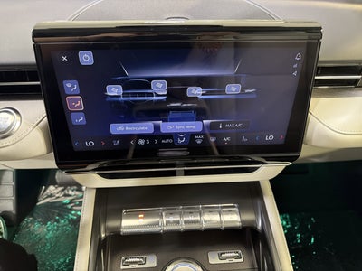 2026 Lincoln Nautilus Premiere Hybrid