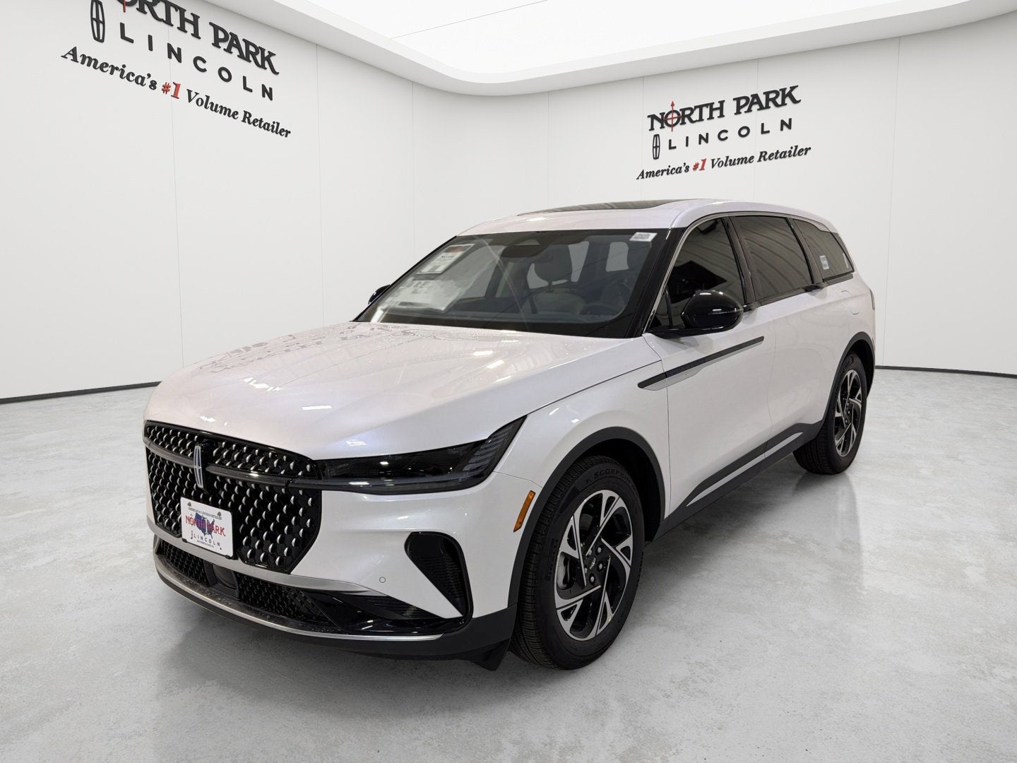 2026 Lincoln Nautilus Premiere Hybrid