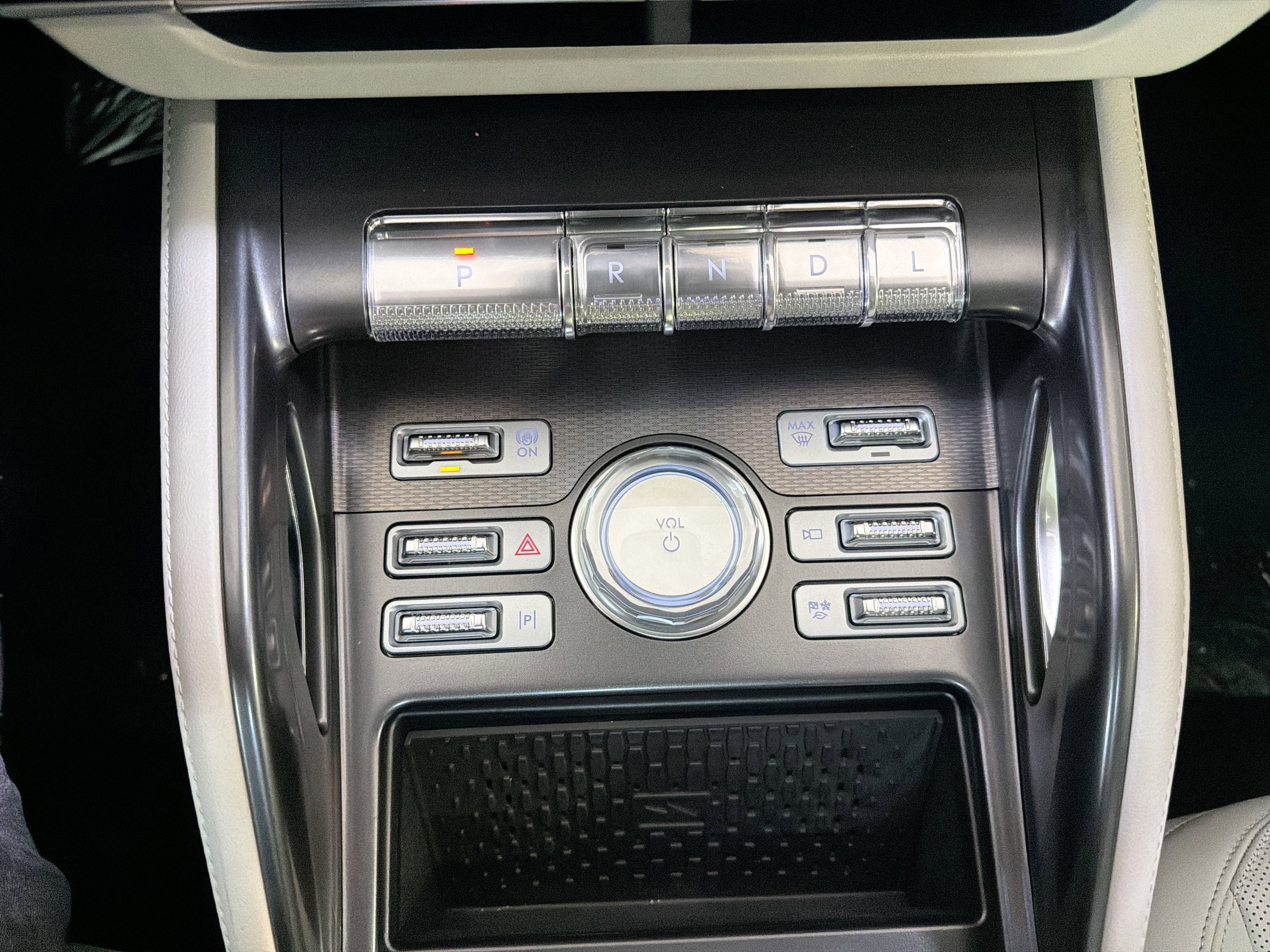 2026 Lincoln Nautilus Premiere Hybrid