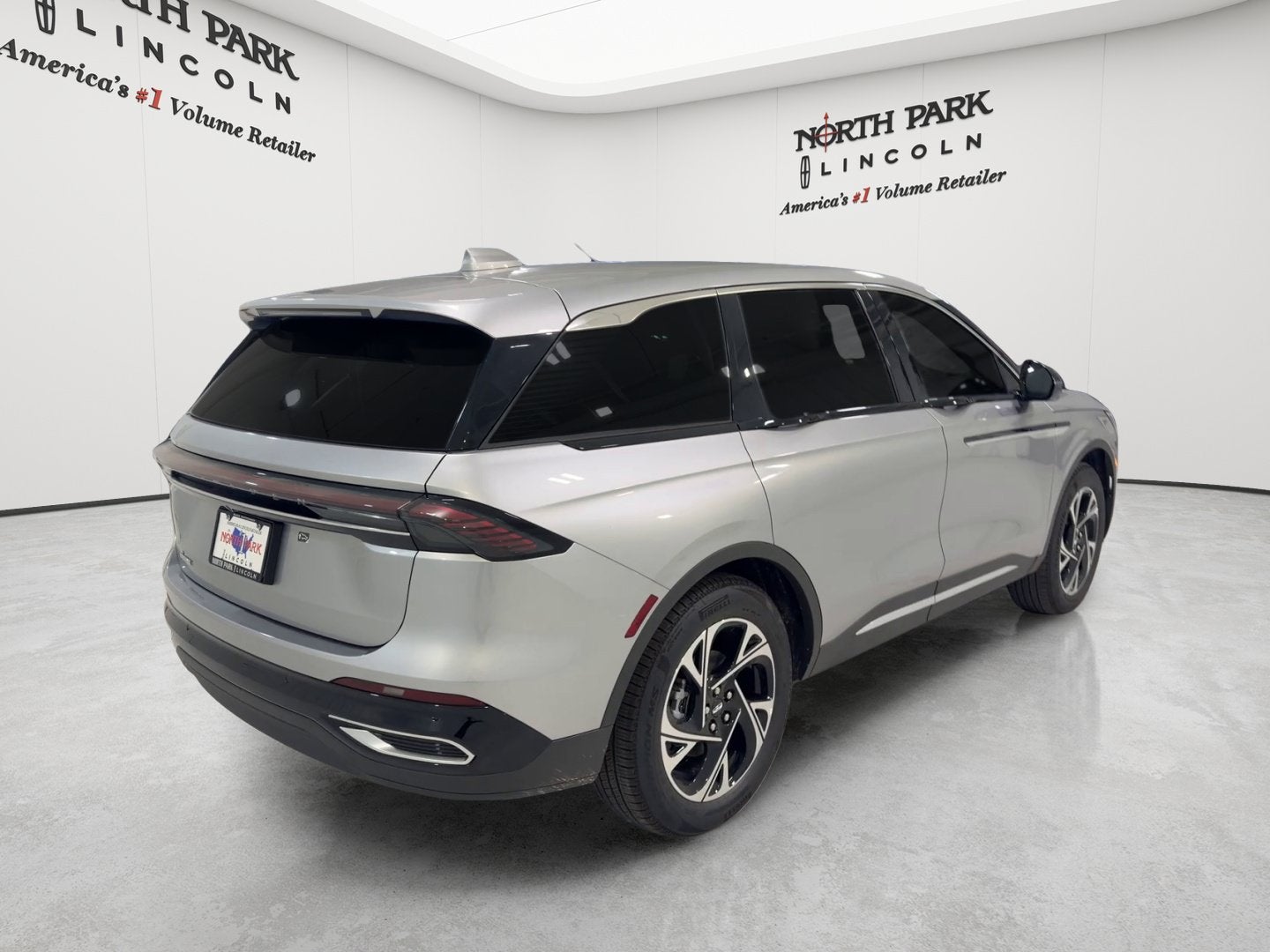 2026 Lincoln Nautilus Premiere Hybrid