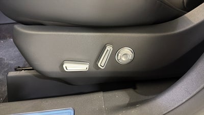 2026 Lincoln Nautilus Premiere Hybrid