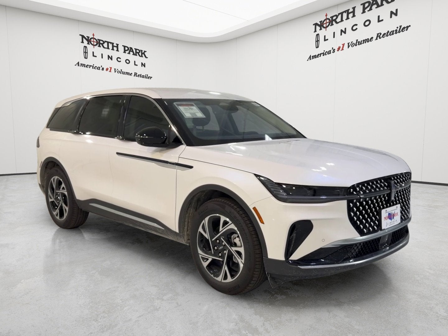 2026 Lincoln Nautilus Premiere Hybrid