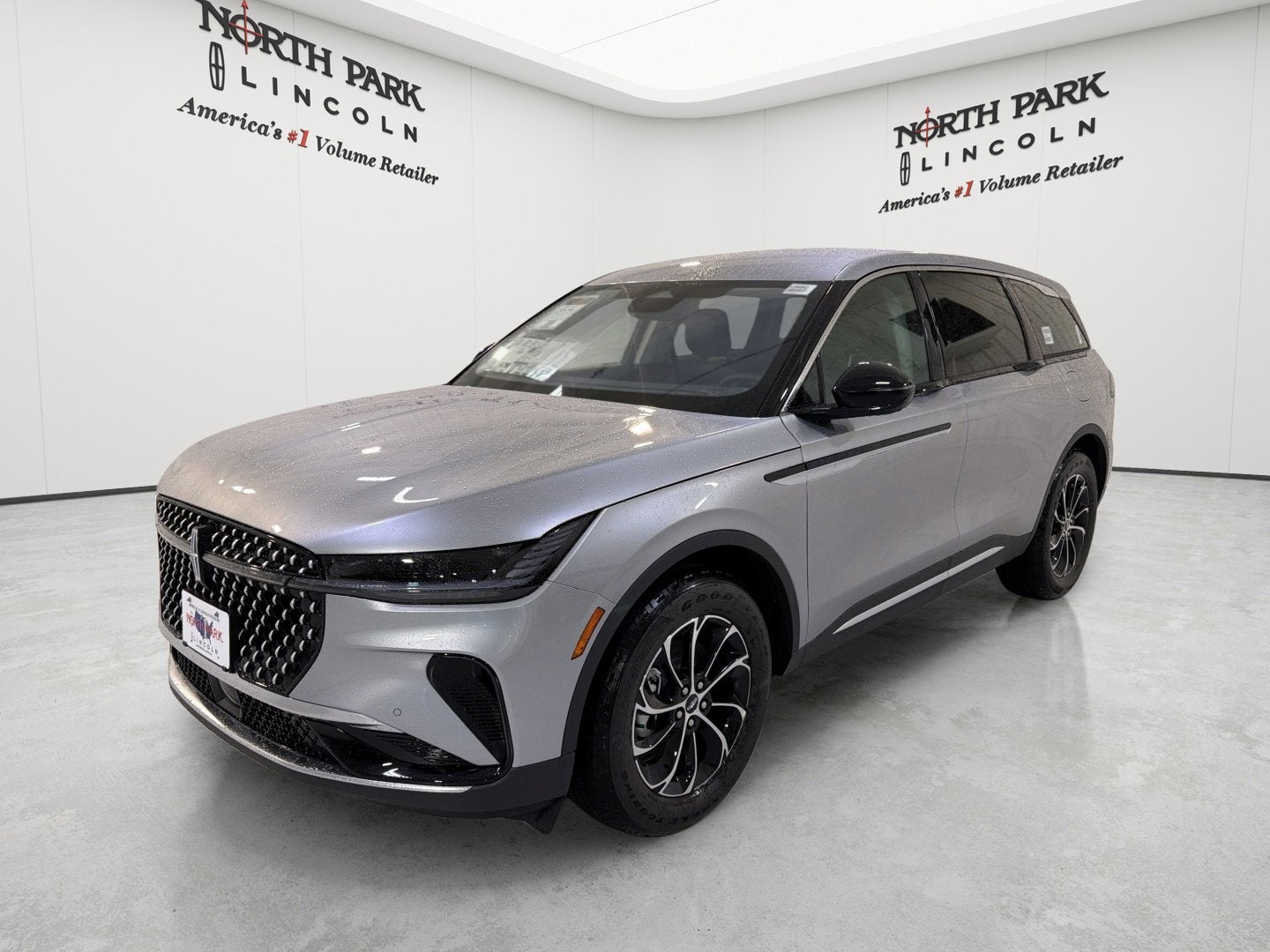 2026 Lincoln Nautilus Premiere Hybrid