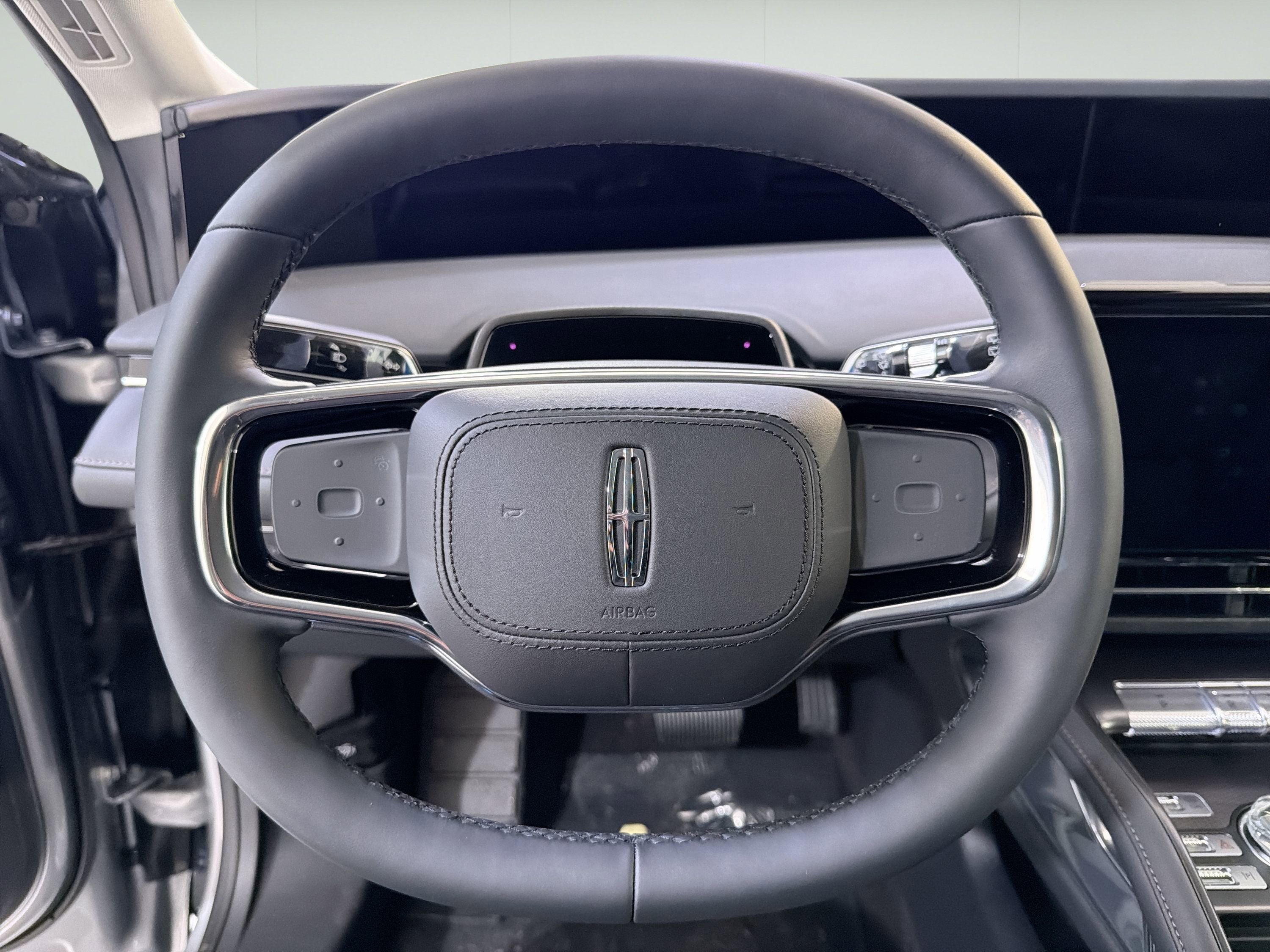 2026 Lincoln Nautilus Premiere Hybrid