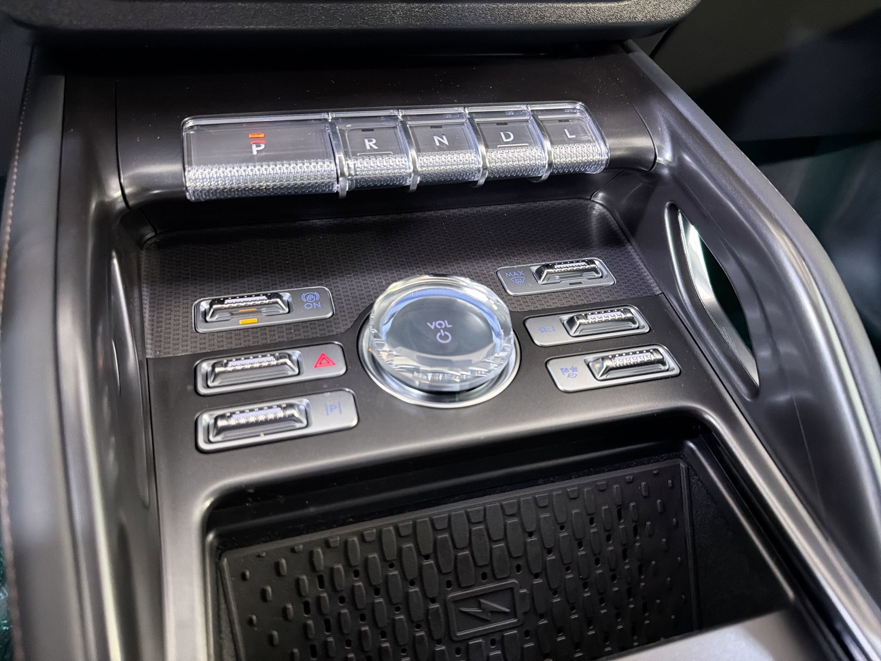 2026 Lincoln Nautilus Premiere Hybrid