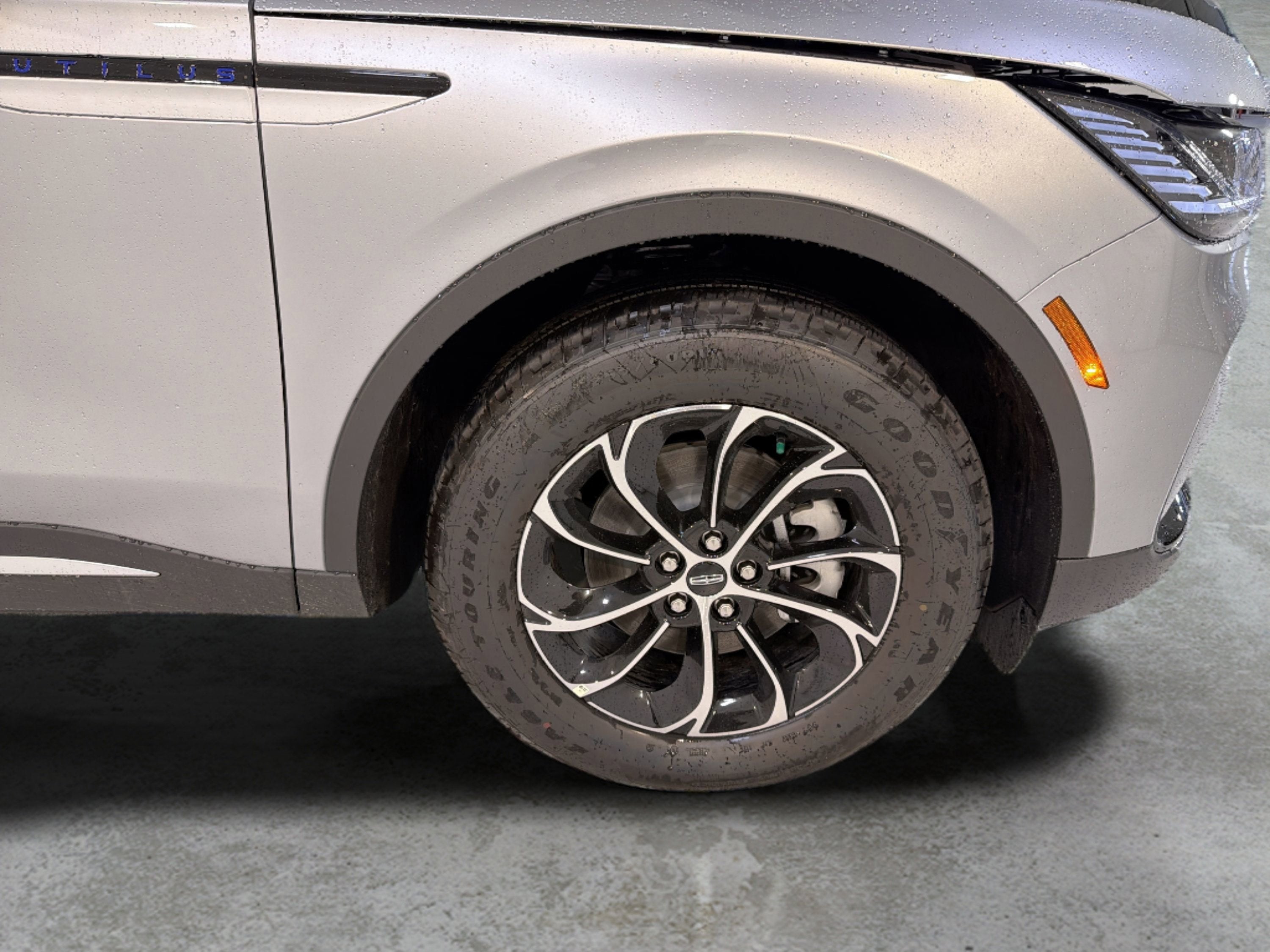 2026 Lincoln Nautilus Premiere Hybrid