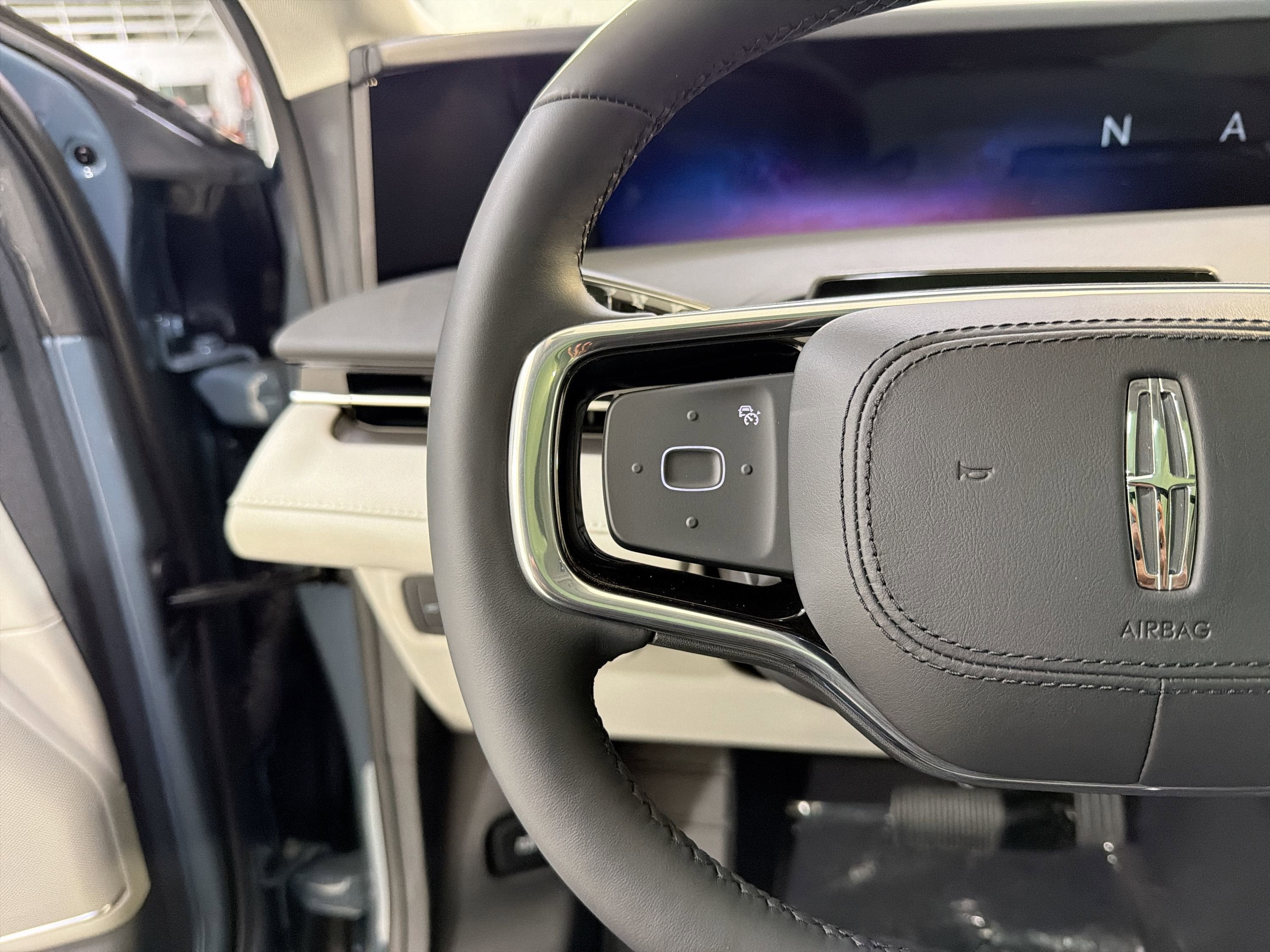 2026 Lincoln Nautilus Premiere Hybrid