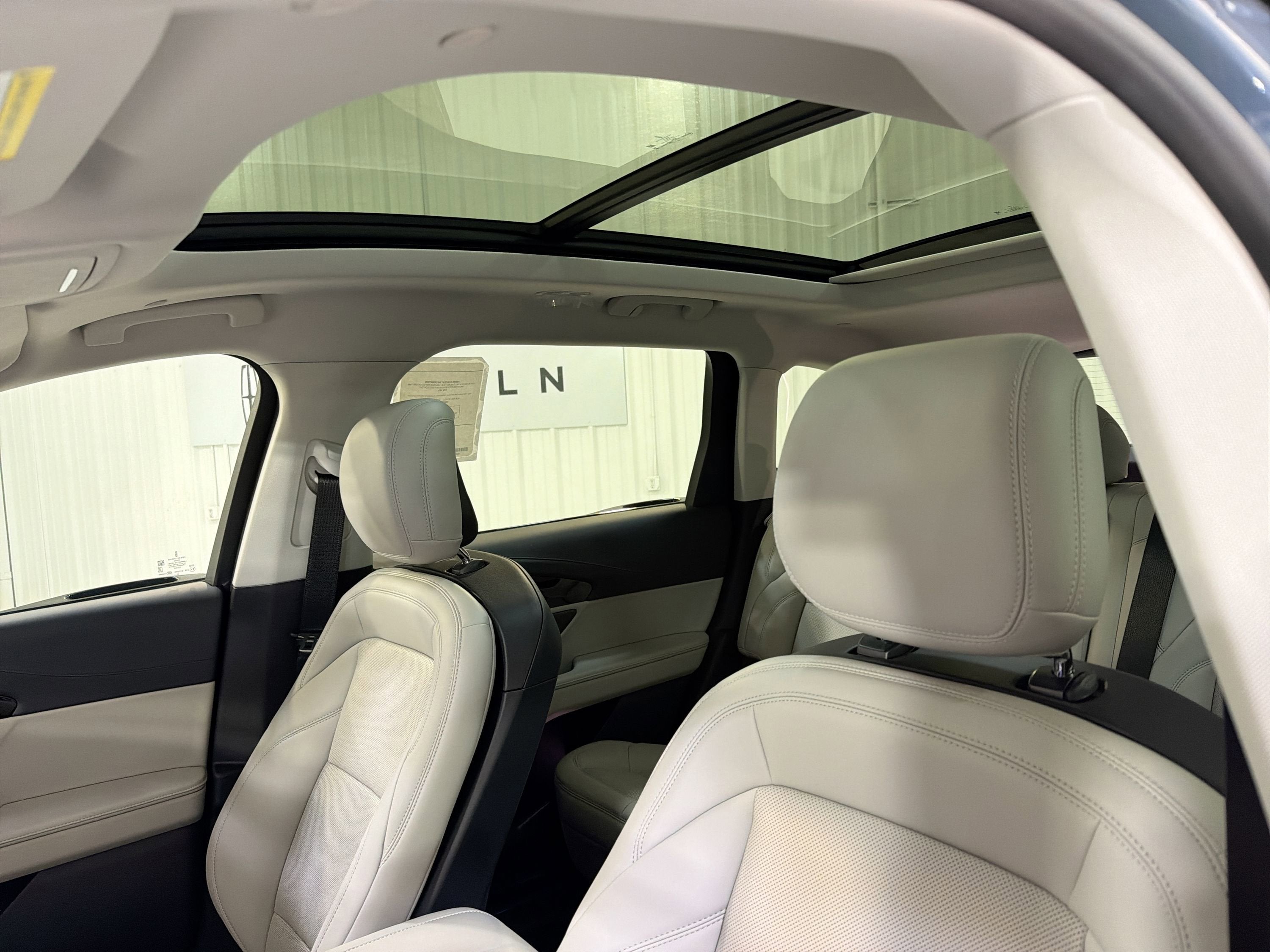 2026 Lincoln Nautilus Premiere Hybrid