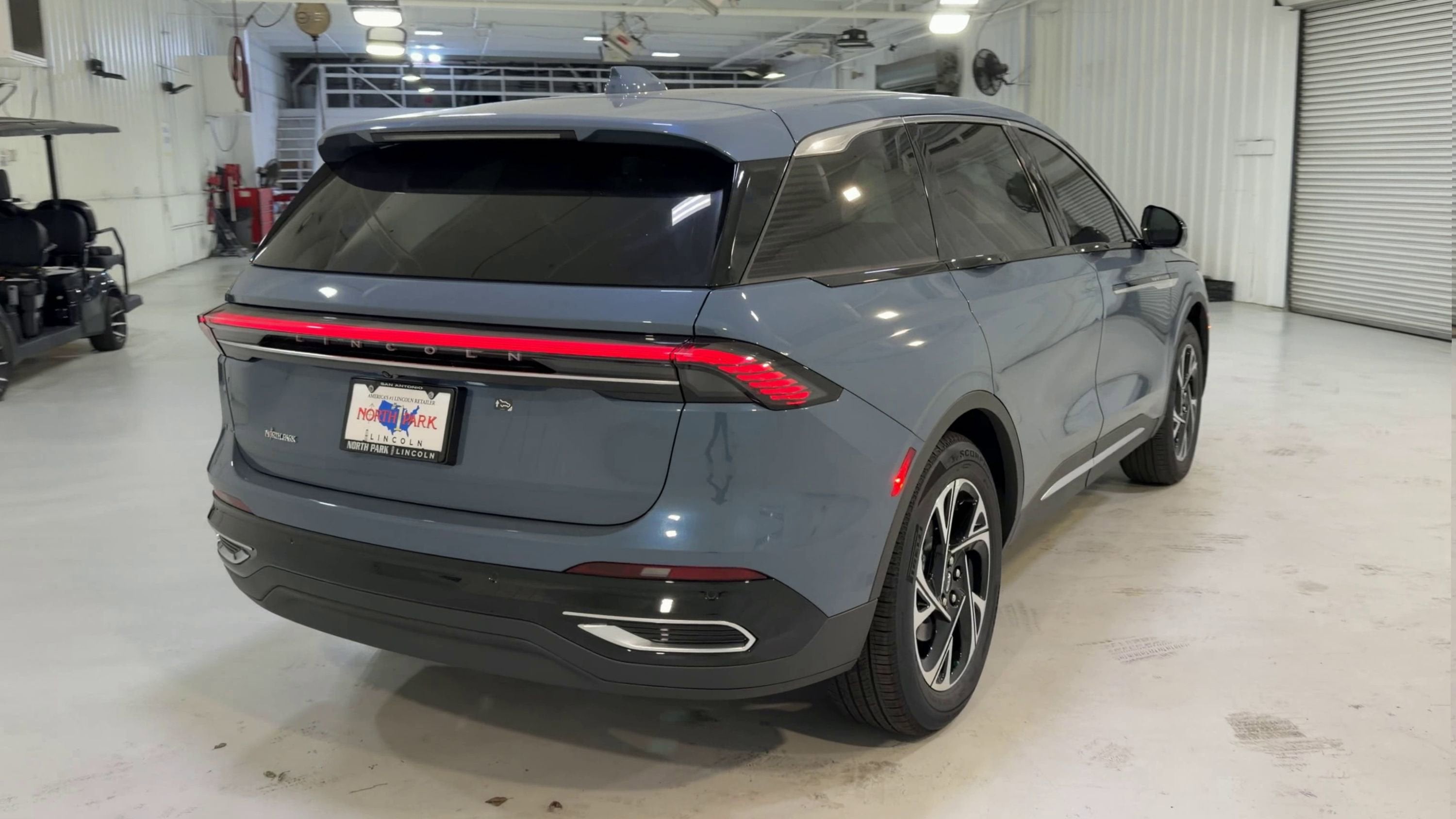 2026 Lincoln Nautilus Premiere Hybrid