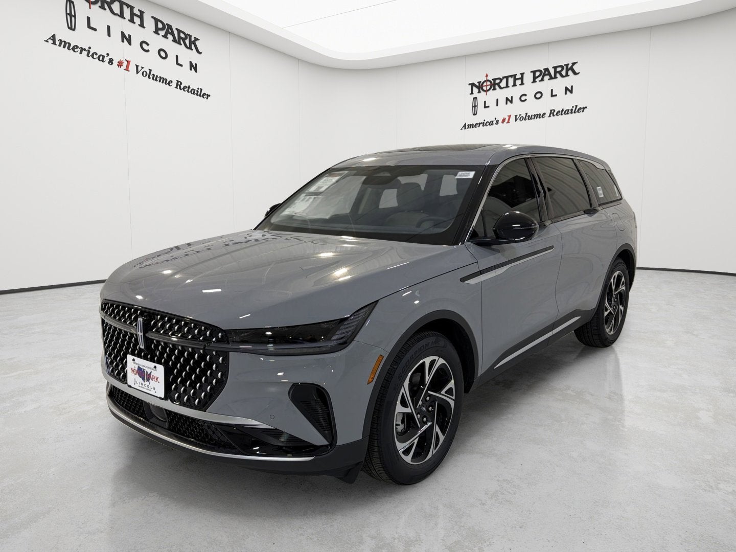 2026 Lincoln Nautilus Premiere AWD's photo