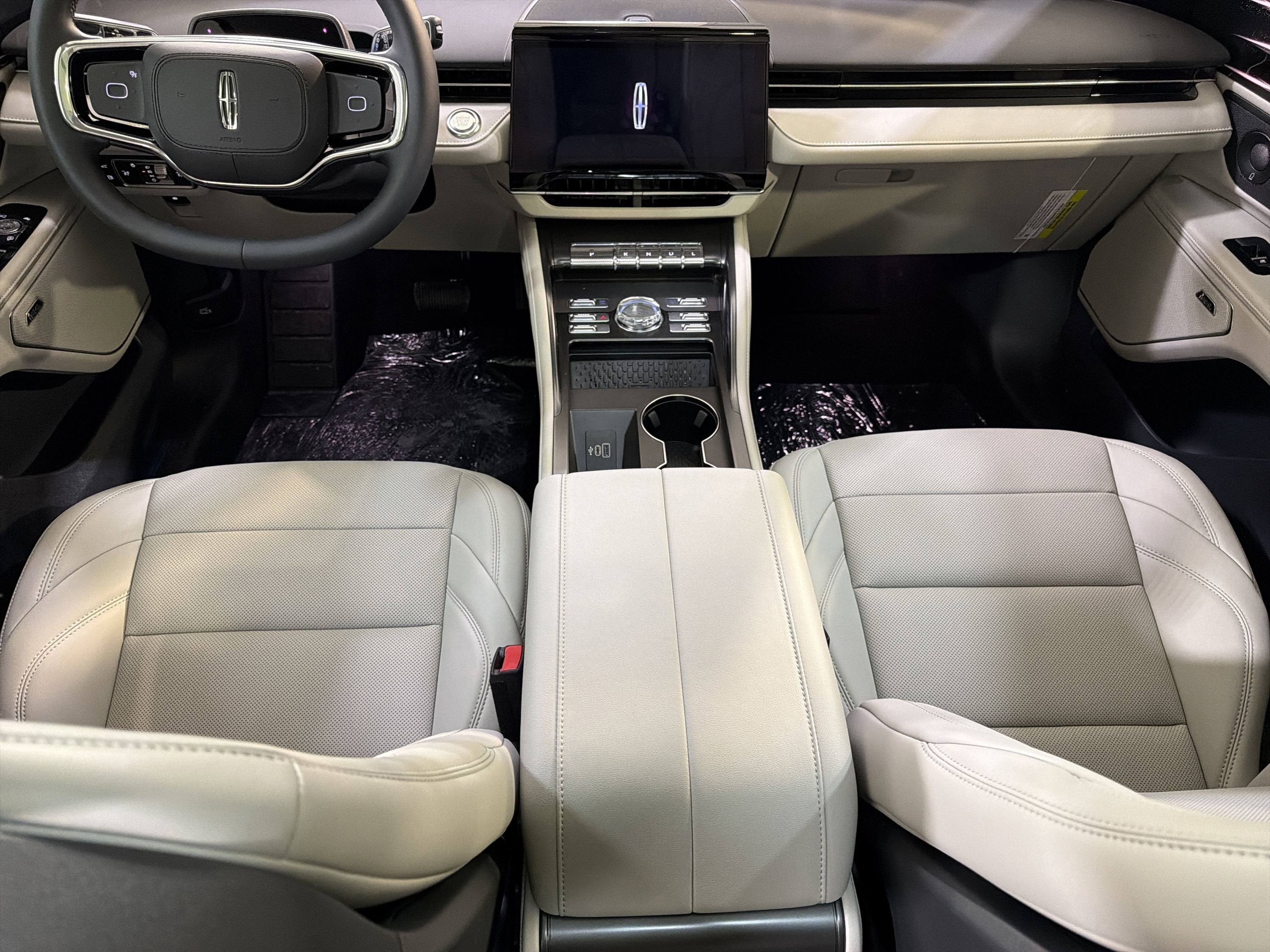 2026 Lincoln Nautilus Premiere Hybrid