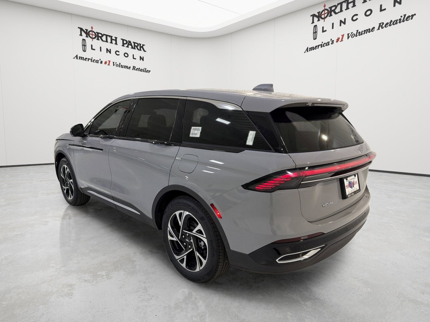 2026 Lincoln Nautilus Premiere Hybrid