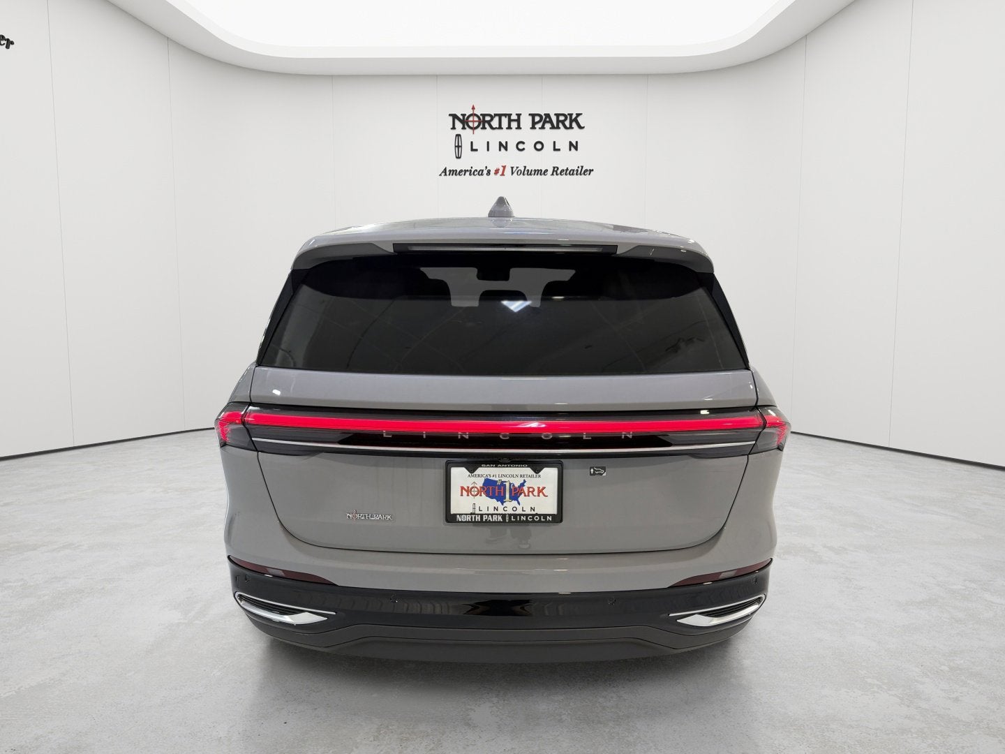 2026 Lincoln Nautilus Premiere Hybrid