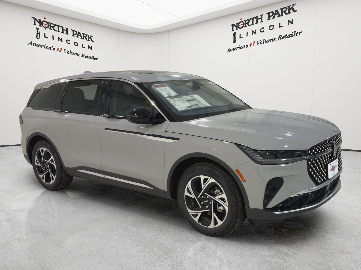 2026 Lincoln Nautilus Premiere Hybrid