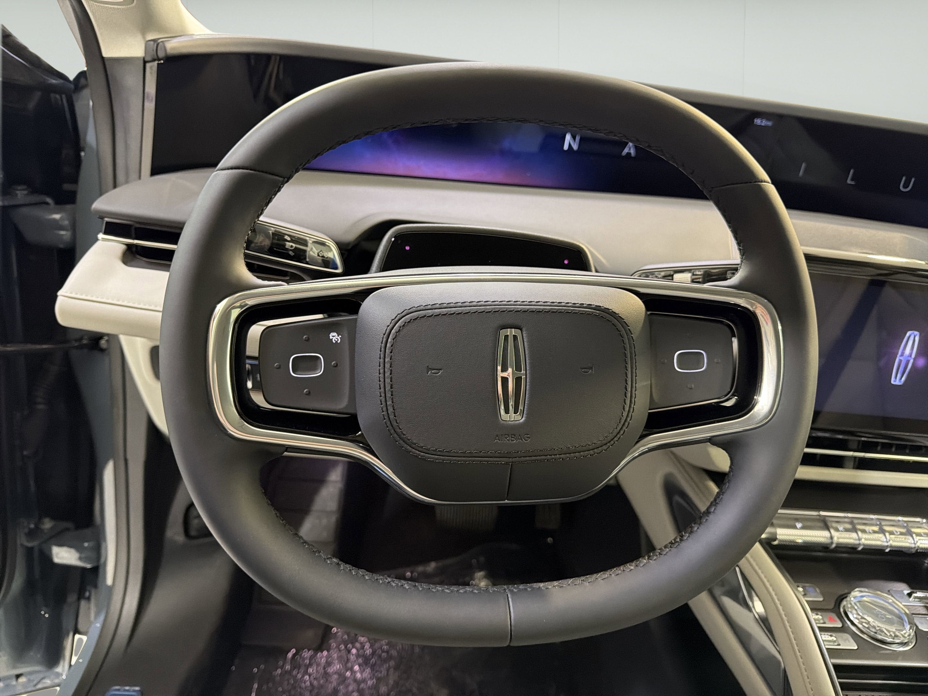 2026 Lincoln Nautilus Premiere Hybrid