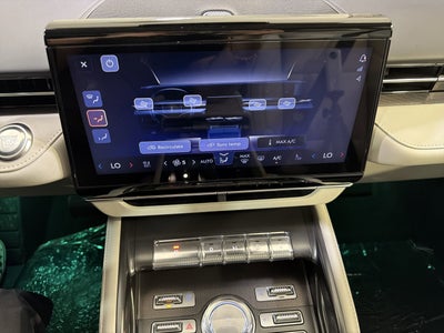 2026 Lincoln Nautilus Premiere Hybrid