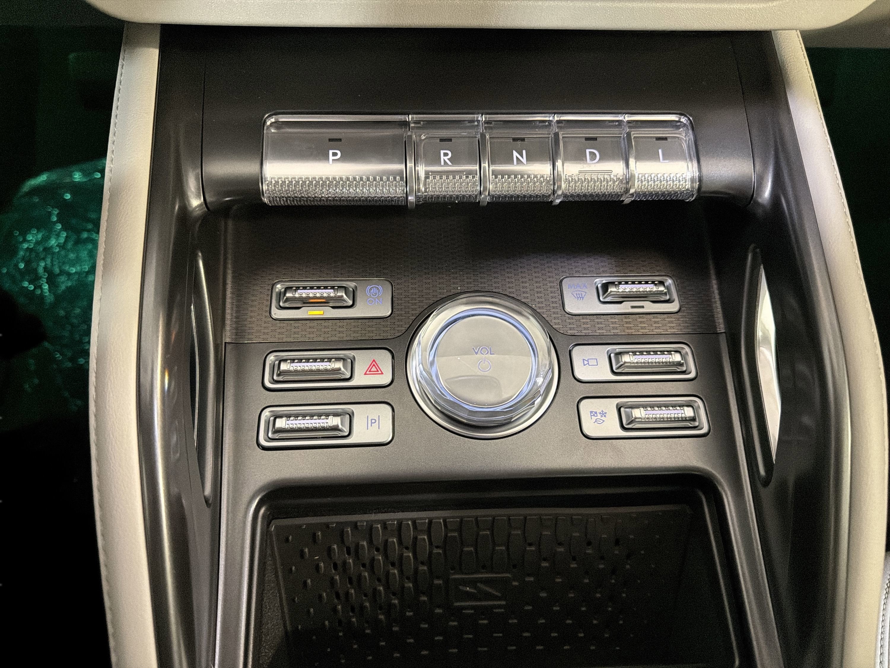 2026 Lincoln Nautilus Premiere Hybrid
