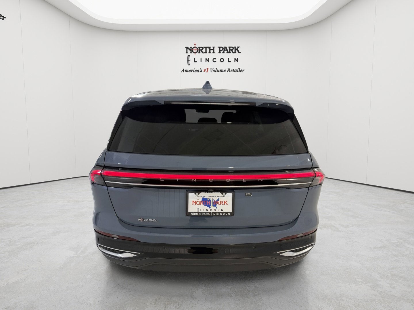 2026 Lincoln Nautilus Premiere Hybrid