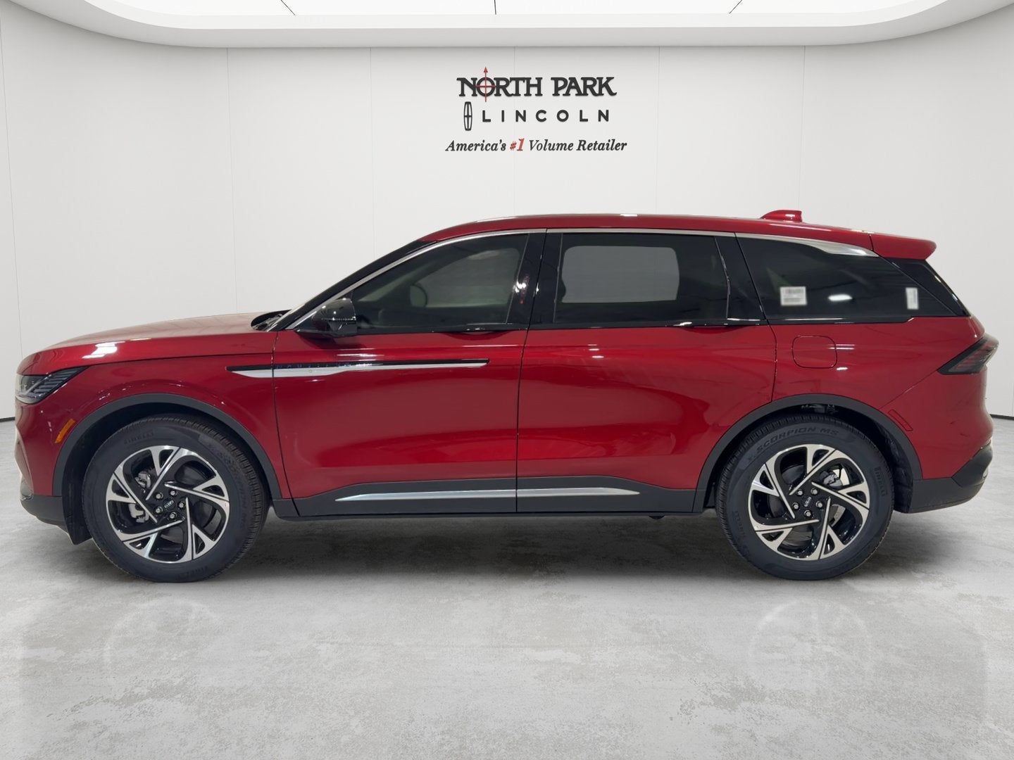 2026 Lincoln Nautilus Premiere Hybrid