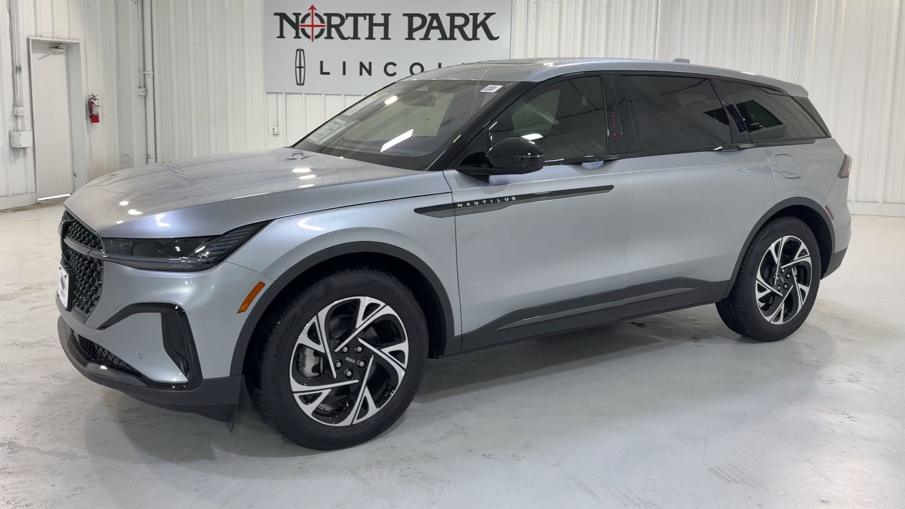 2026 Lincoln Nautilus Premiere Hybrid