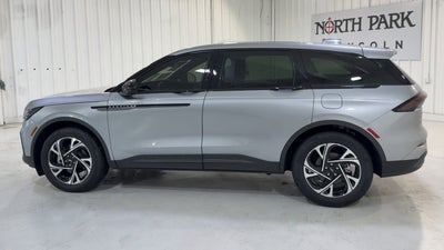 2026 Lincoln Nautilus Premiere Hybrid