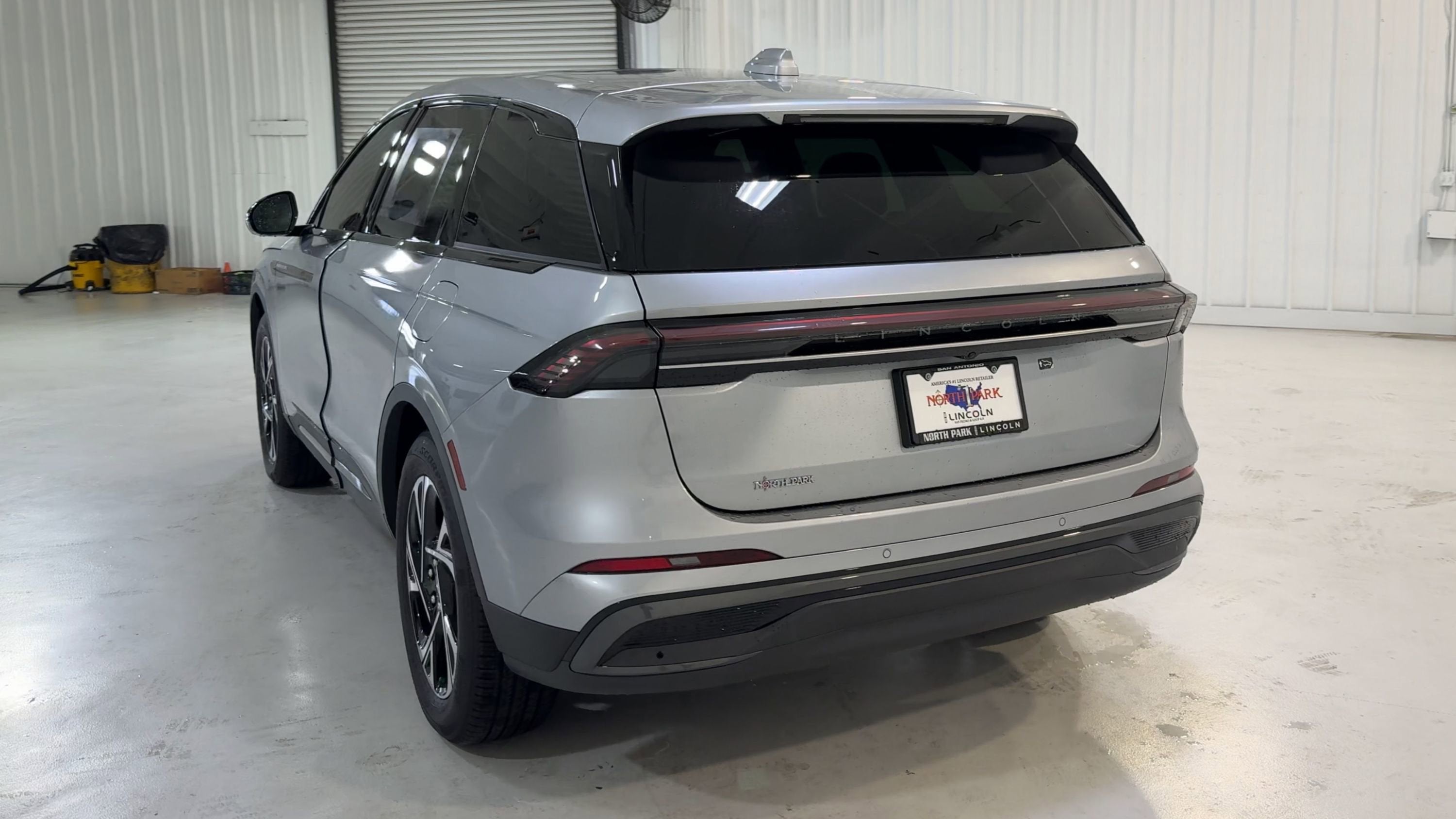 2026 Lincoln Nautilus Premiere Hybrid
