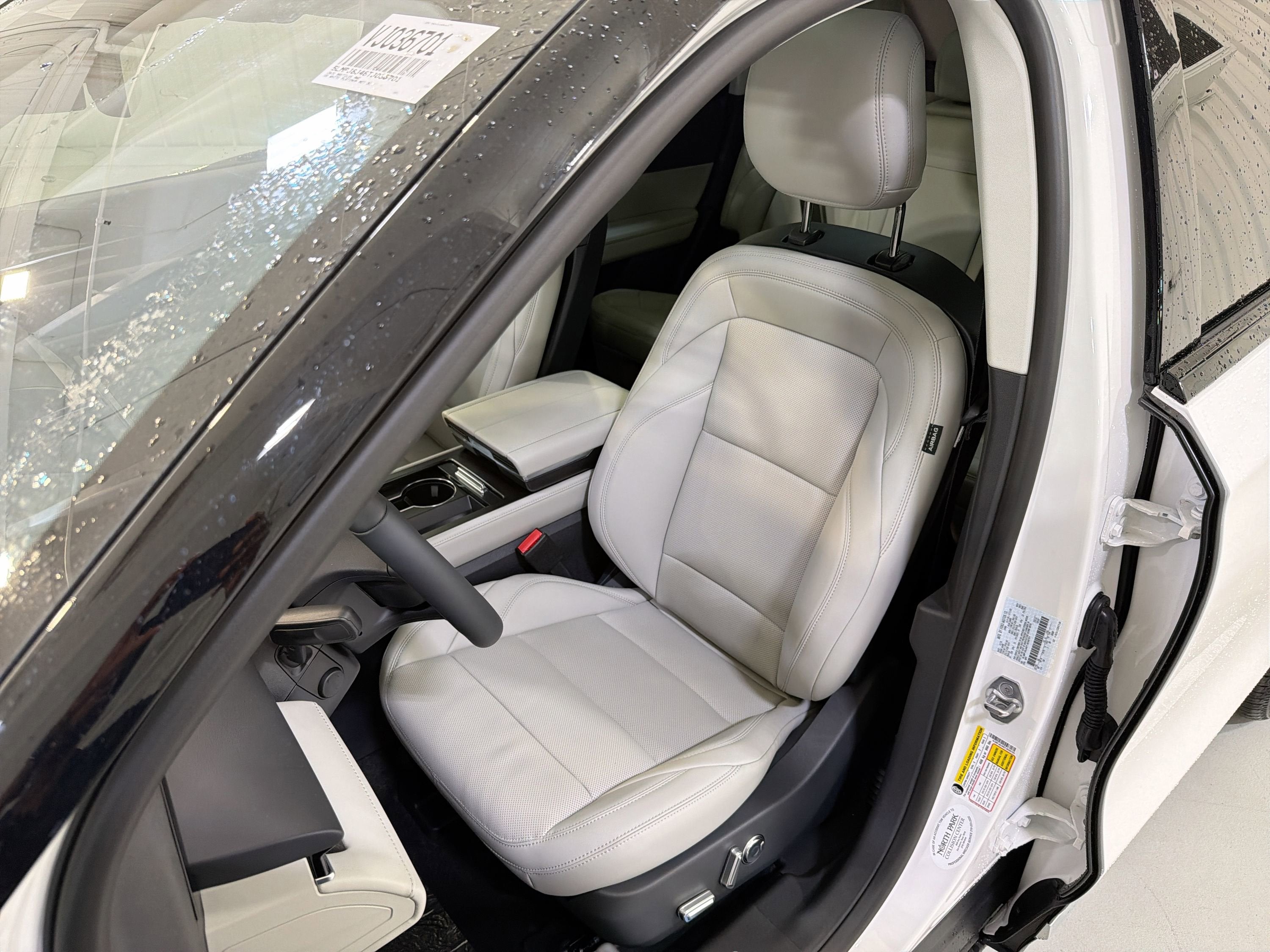 2026 Lincoln Nautilus Premiere Hybrid