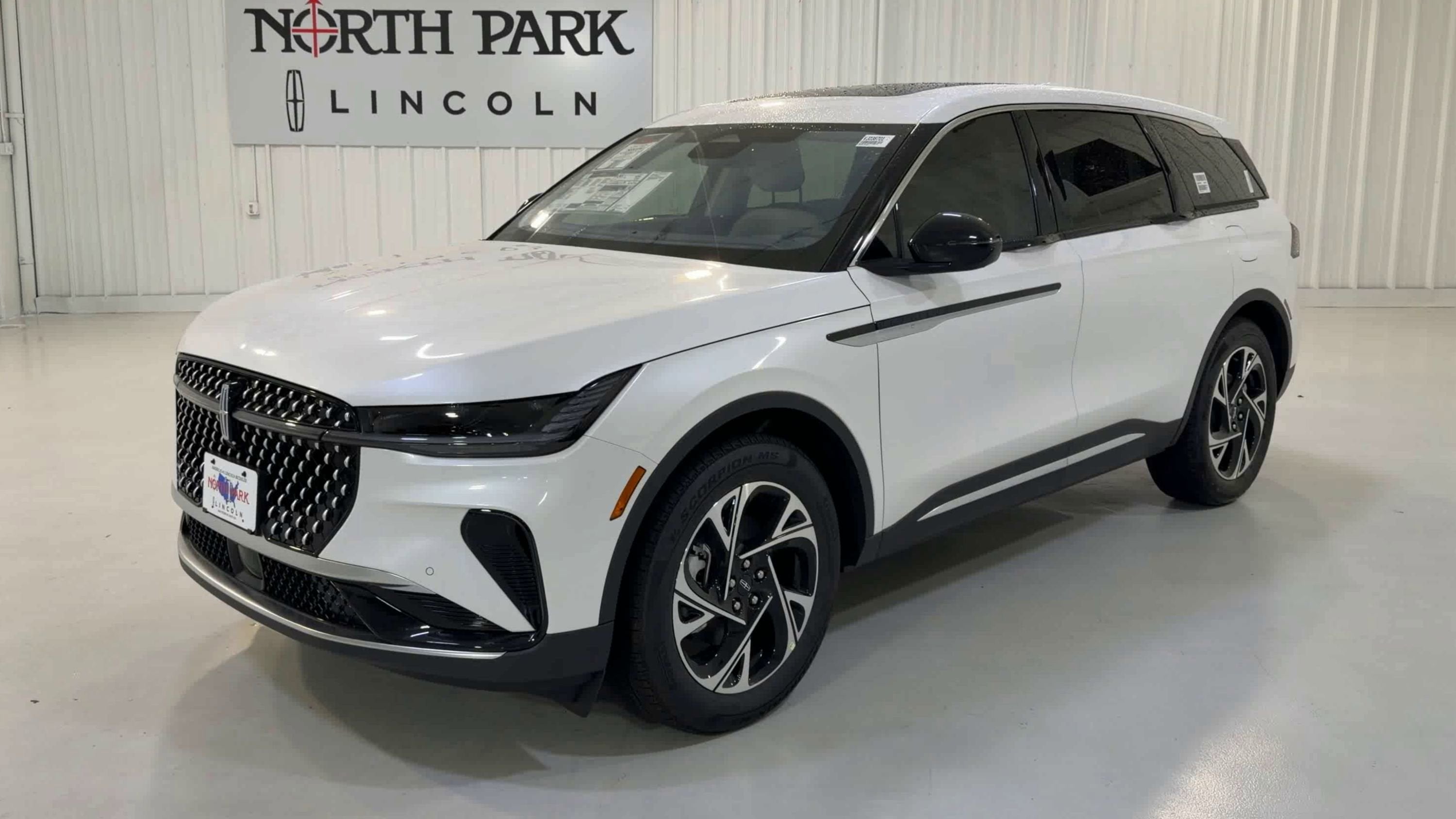 2026 Lincoln Nautilus Premiere Hybrid