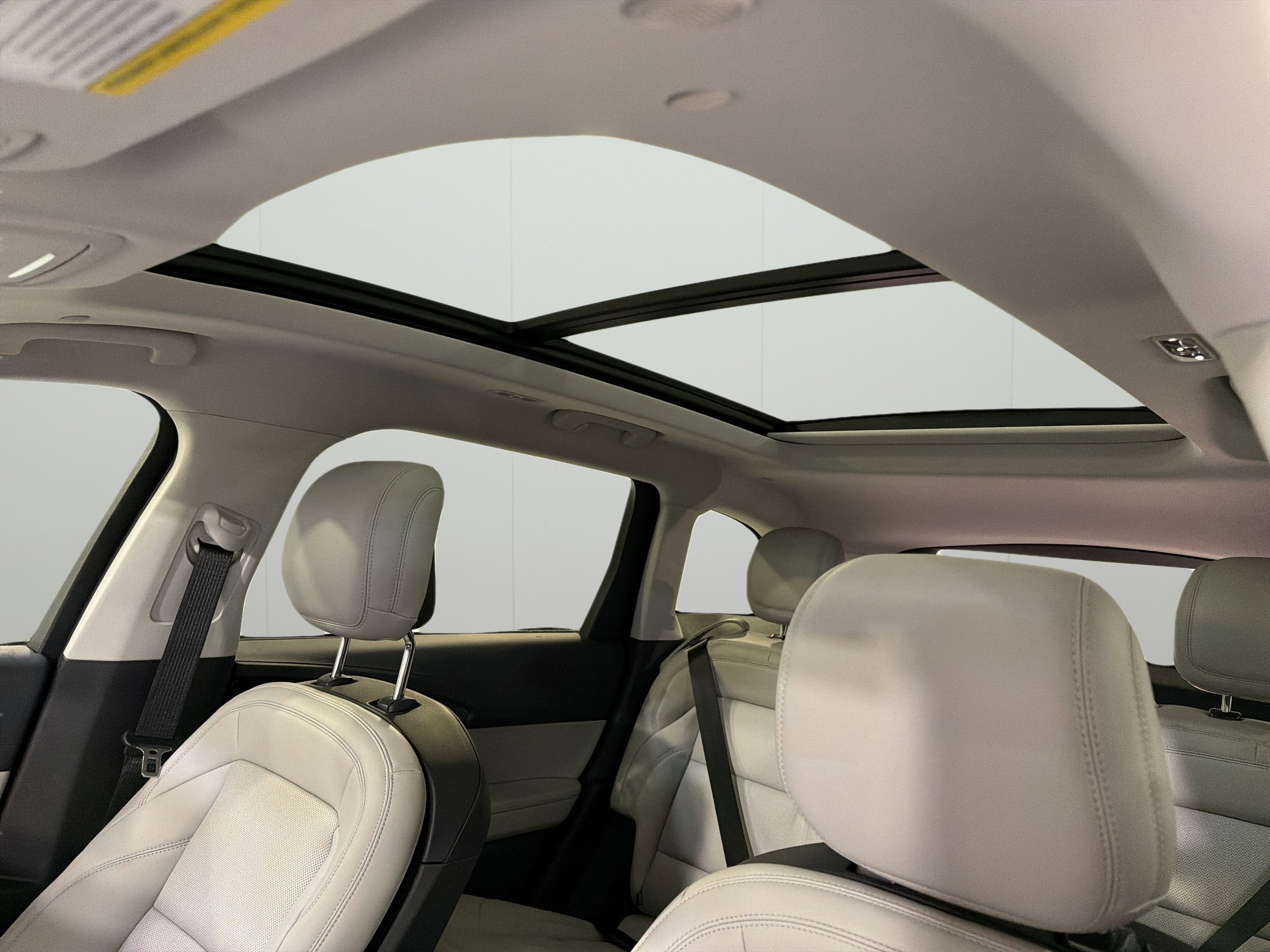 2026 Lincoln Nautilus Premiere Hybrid