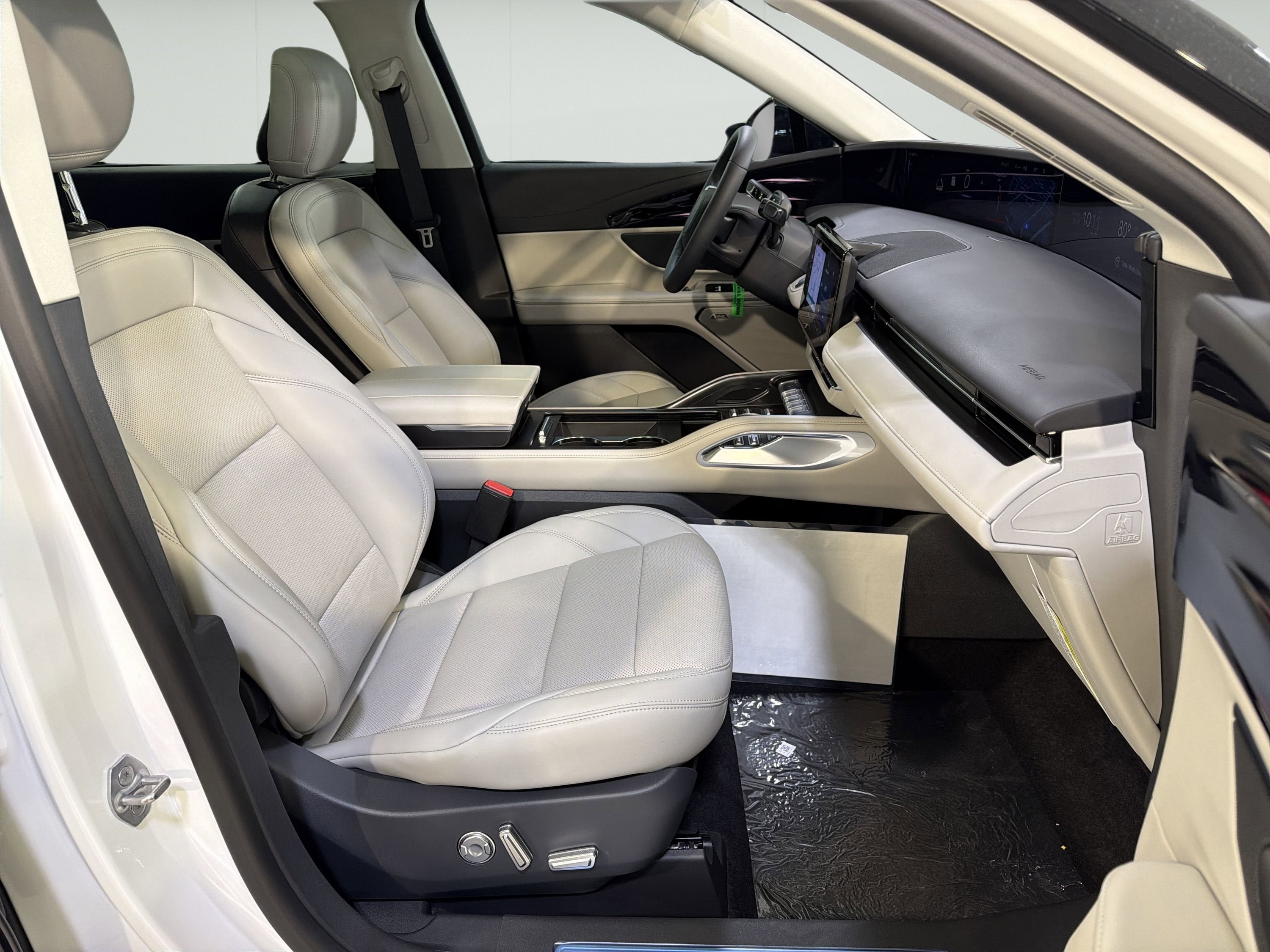 2026 Lincoln Nautilus Premiere Hybrid