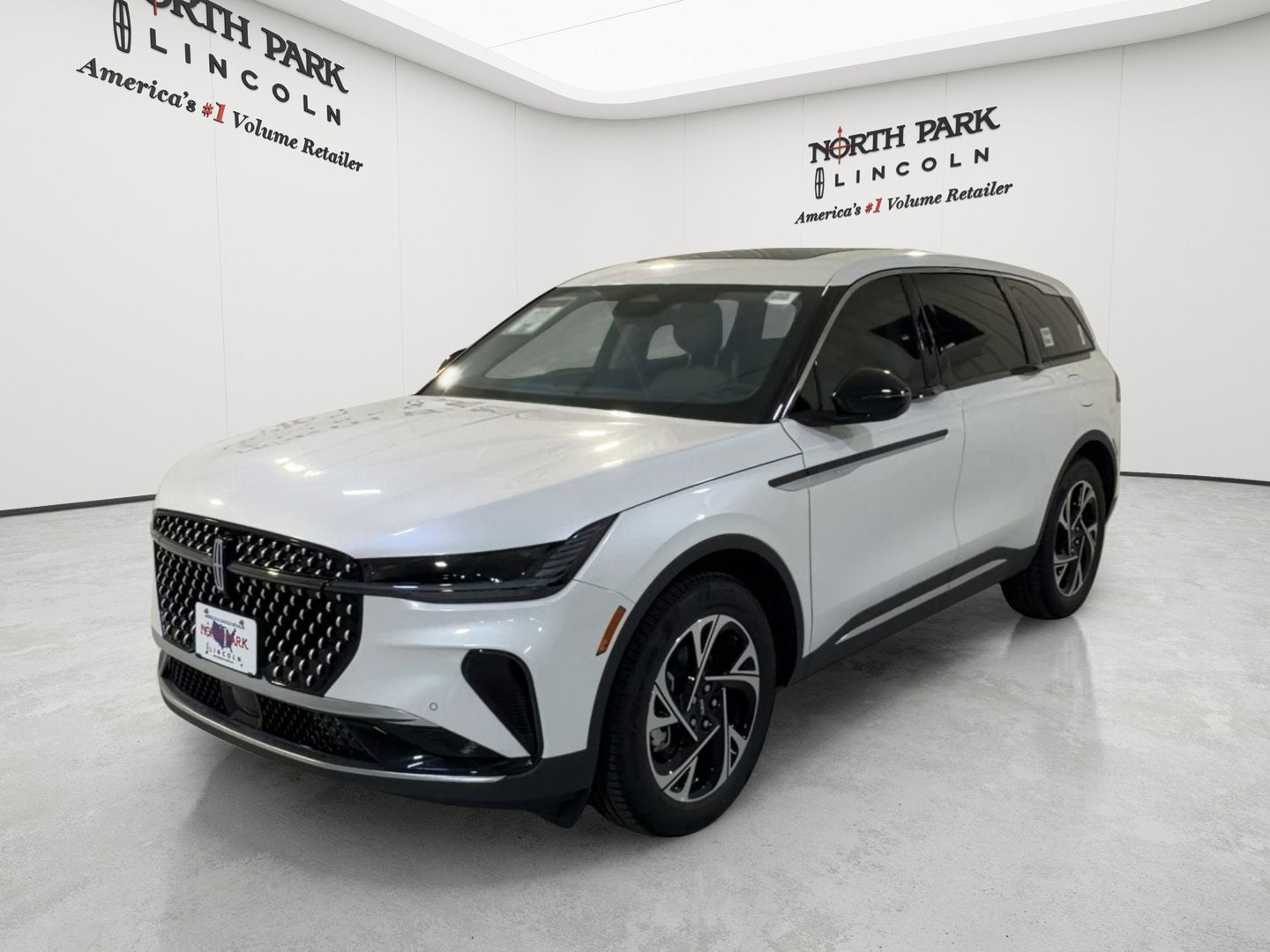2026 Lincoln Nautilus Premiere Hybrid