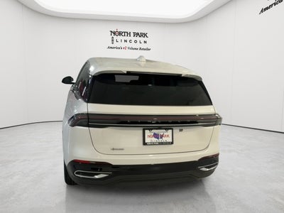 2026 Lincoln Nautilus Premiere Hybrid
