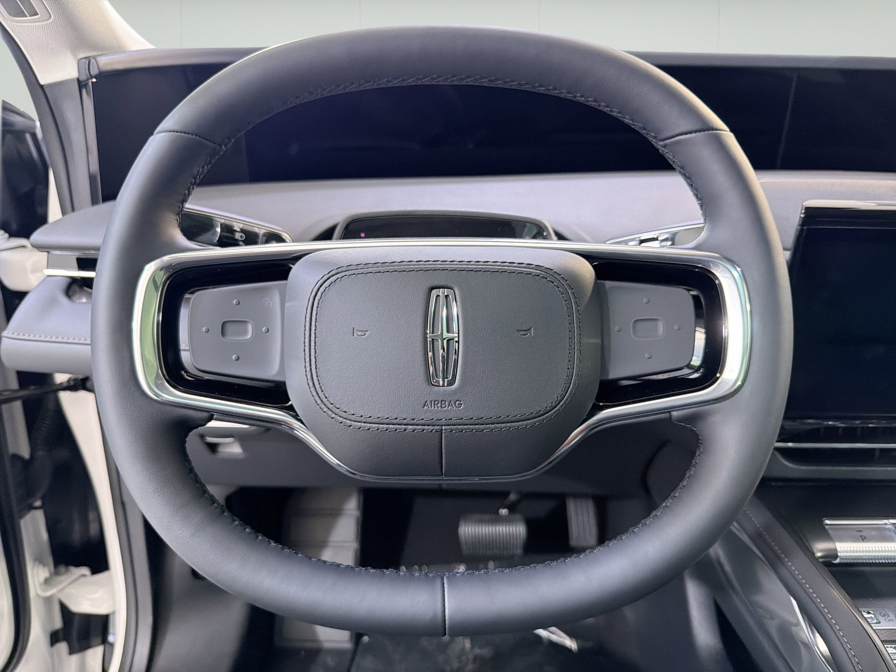 2026 Lincoln Nautilus Premiere Hybrid