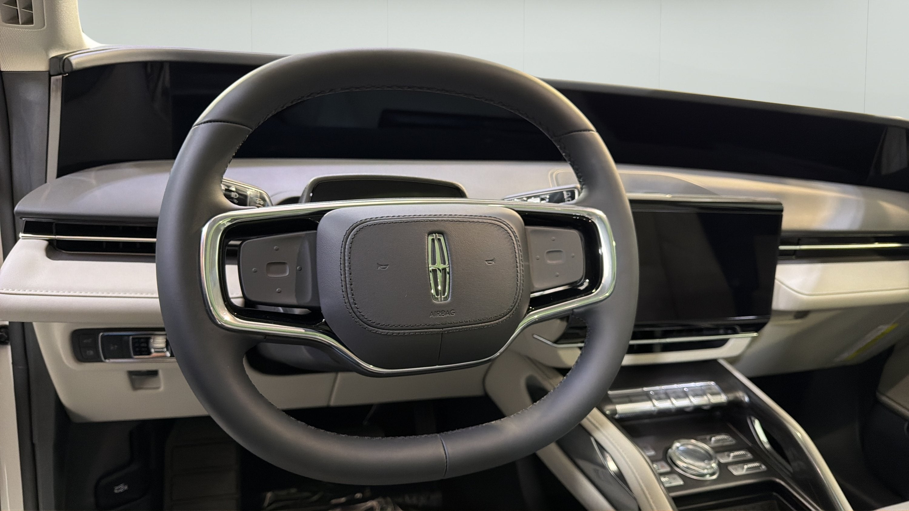 2026 Lincoln Nautilus Premiere Hybrid