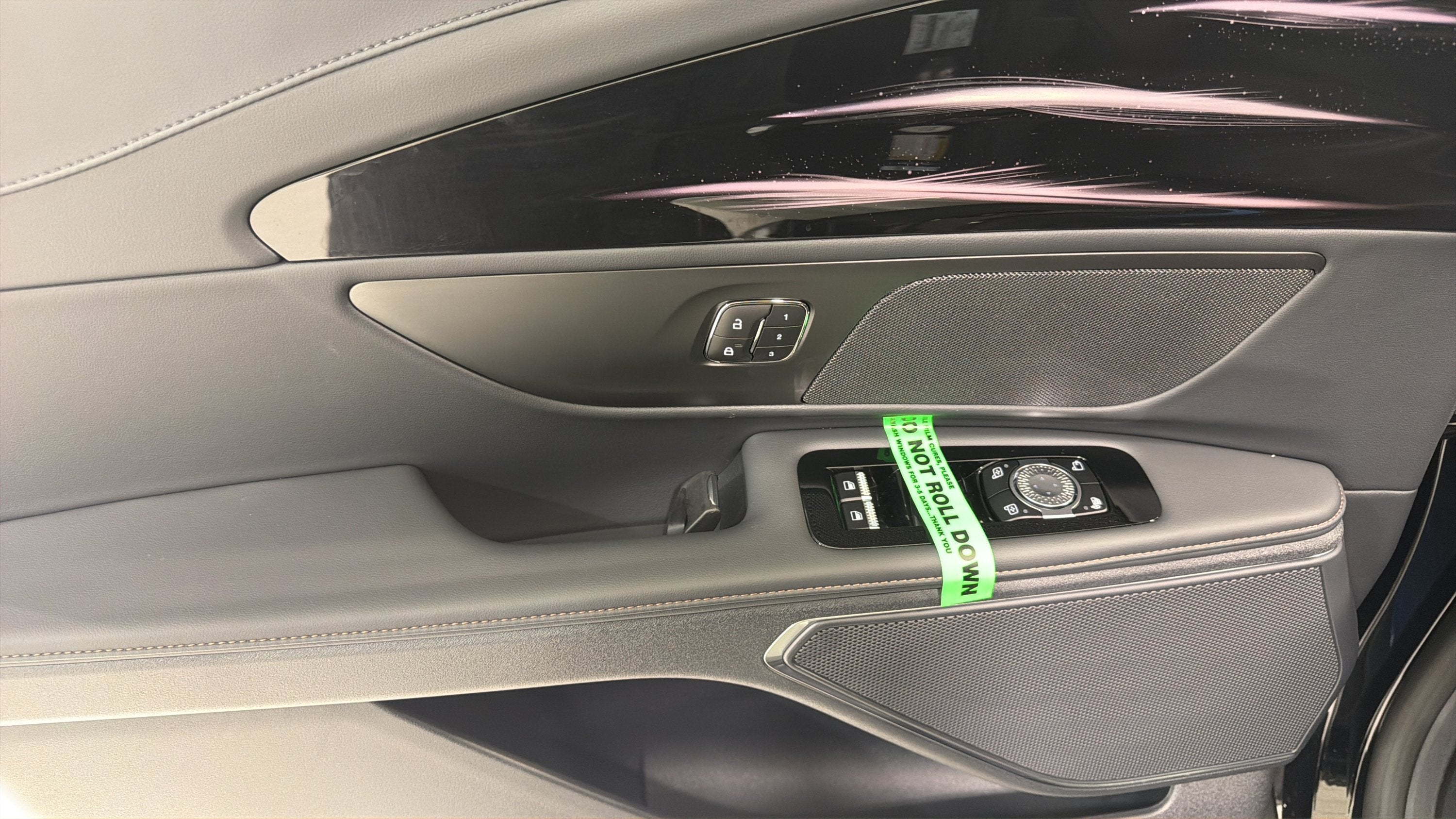 2026 Lincoln Nautilus Premiere Hybrid