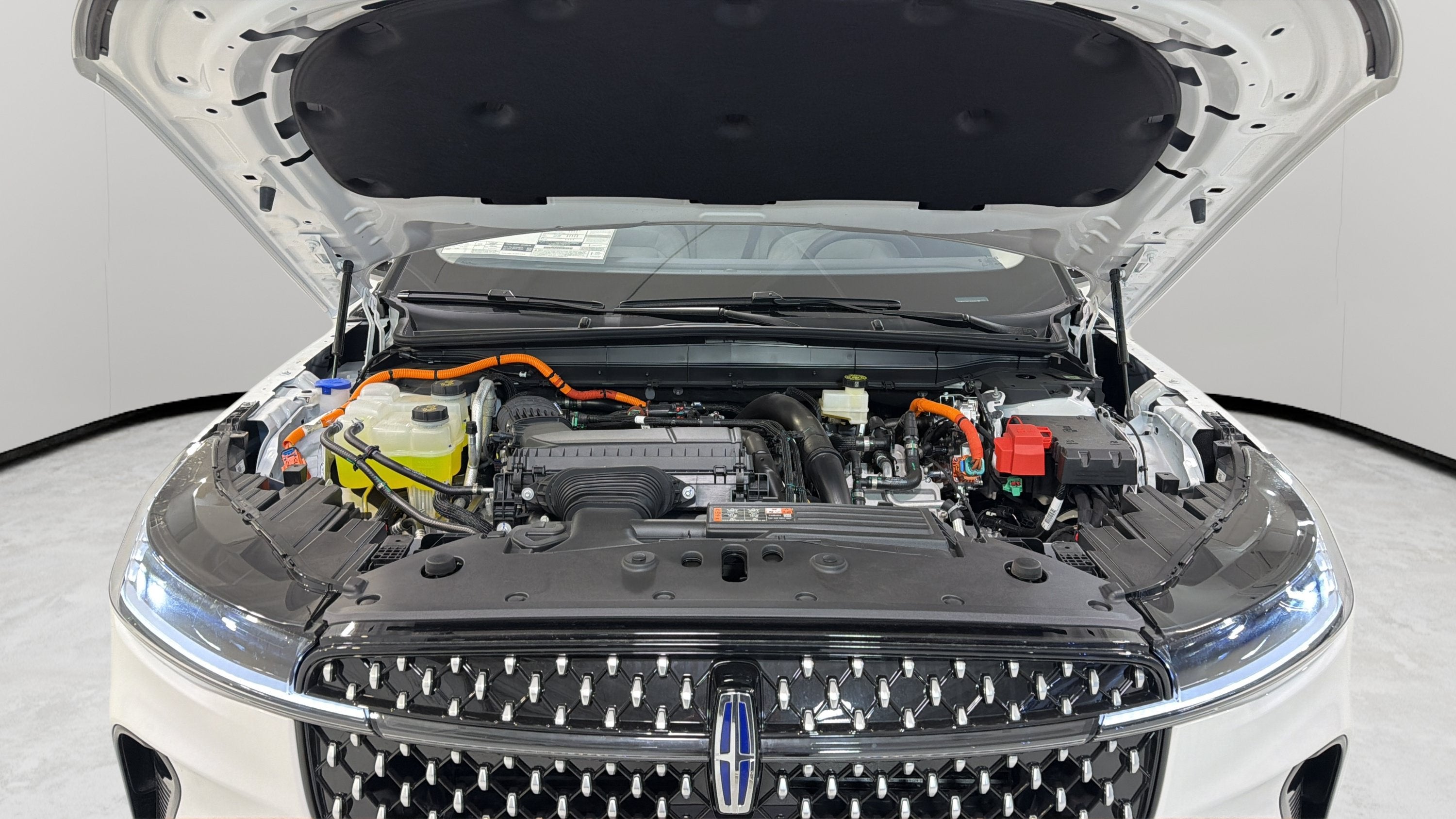 2026 Lincoln Nautilus Premiere Hybrid
