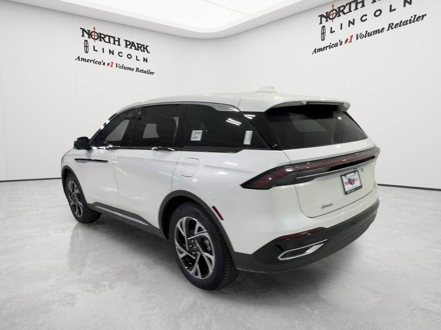 2026 Lincoln Nautilus Premiere Hybrid