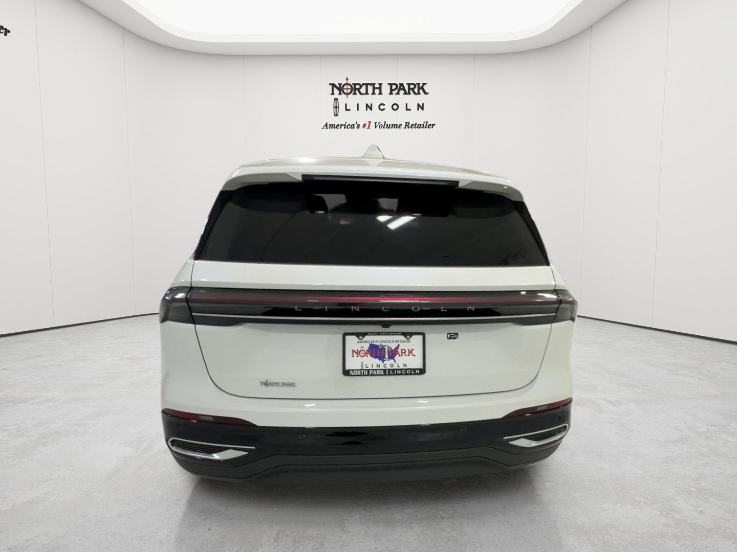 2026 Lincoln Nautilus Premiere Hybrid