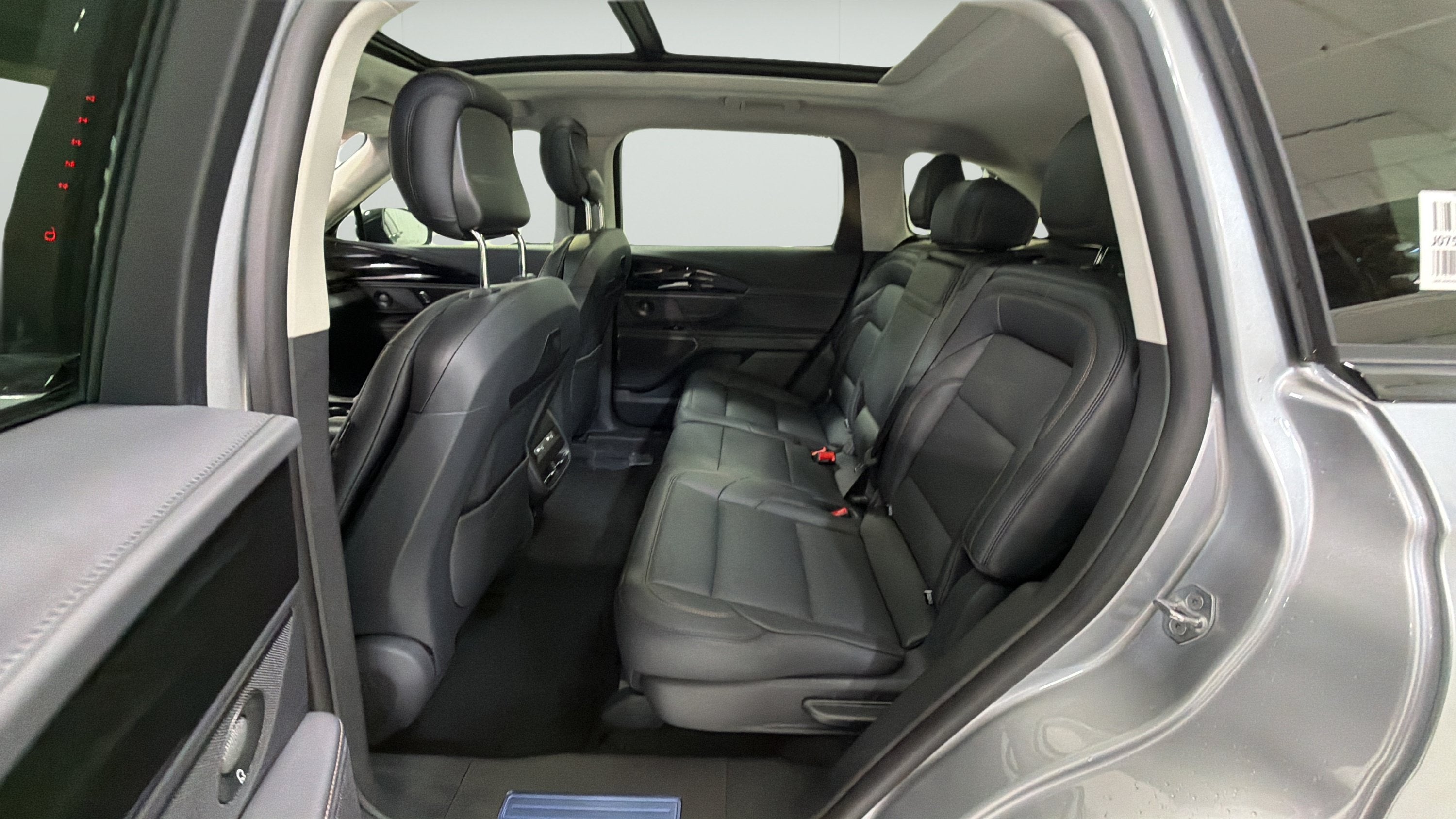 2026 Lincoln Nautilus Premiere Hybrid