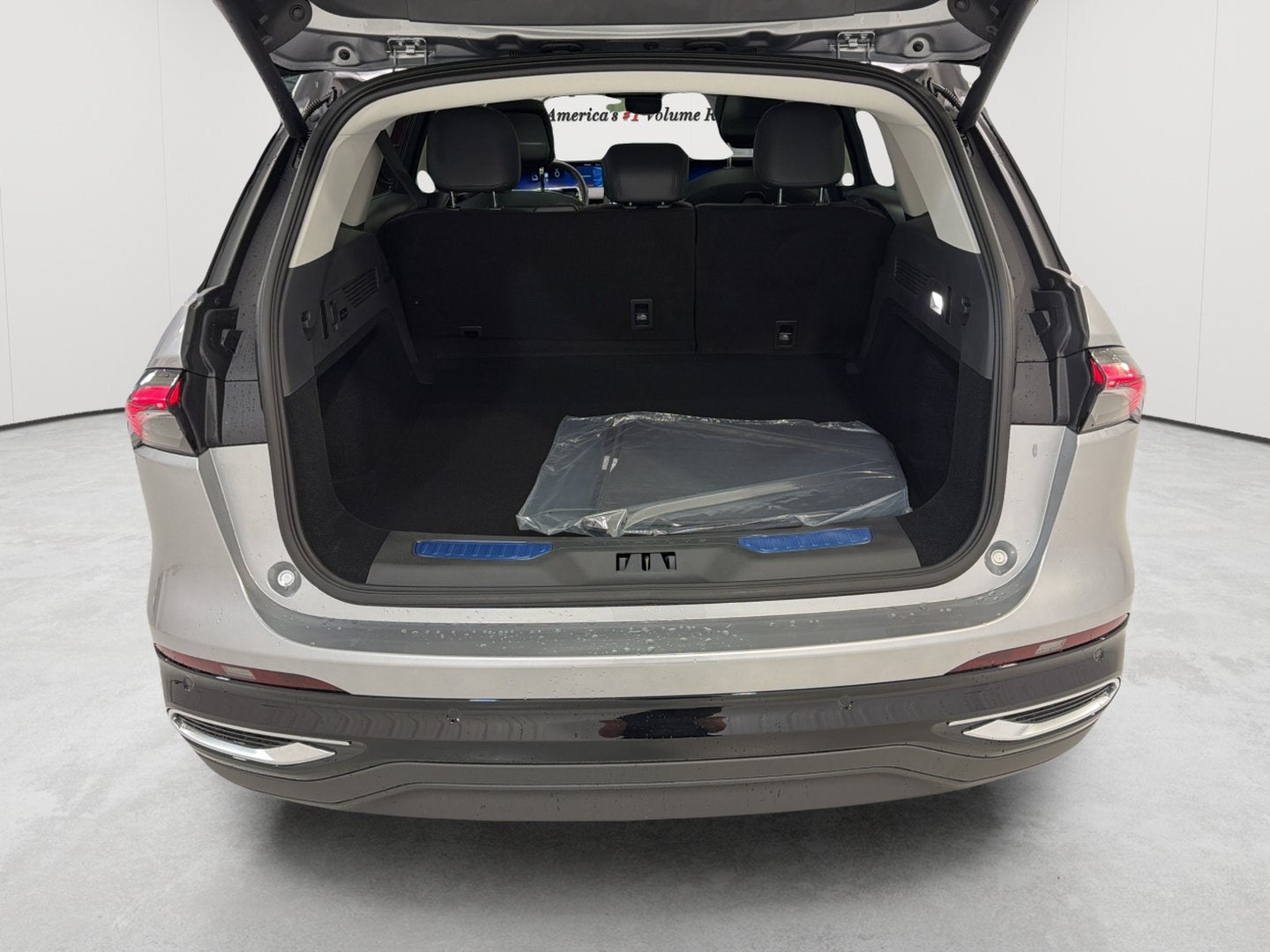 2026 Lincoln Nautilus Premiere Hybrid