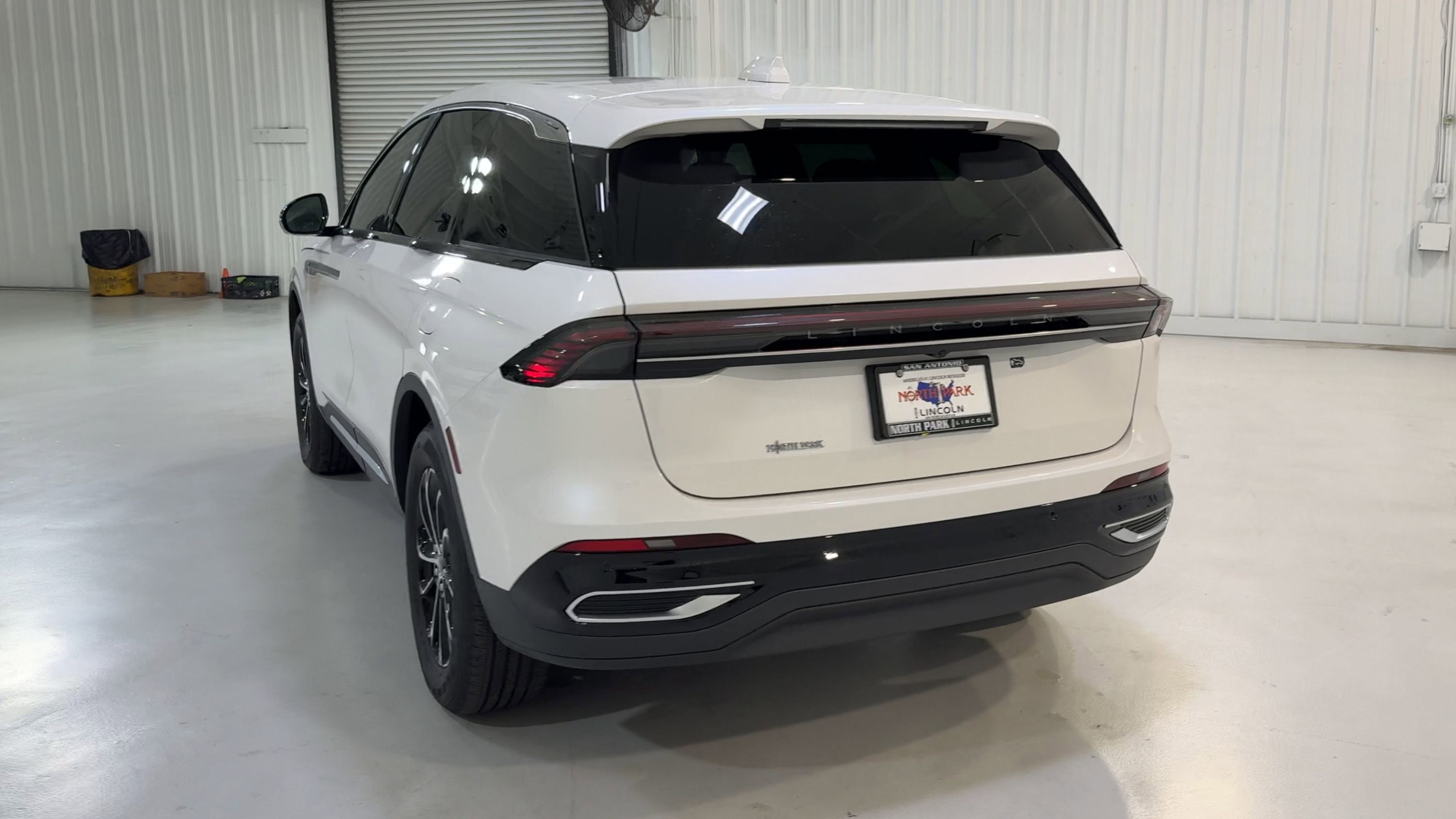 2026 Lincoln Nautilus Premiere Hybrid