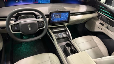 2026 Lincoln Nautilus Premiere Hybrid