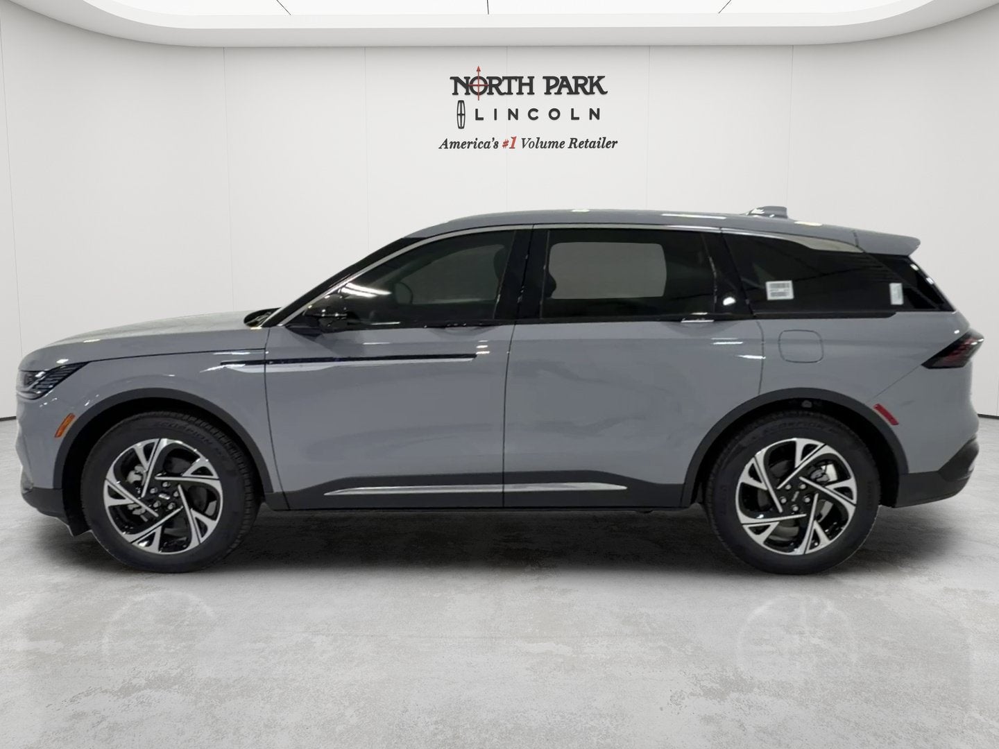 2026 Lincoln Nautilus Premiere Hybrid