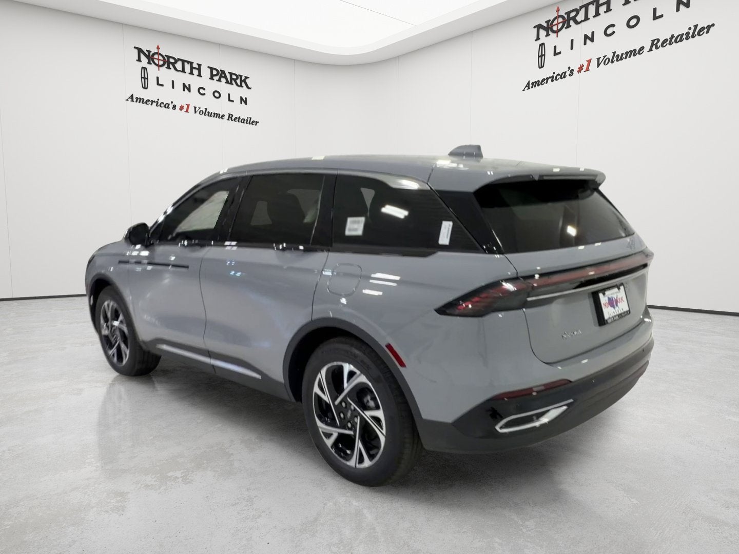 2026 Lincoln Nautilus Premiere Hybrid