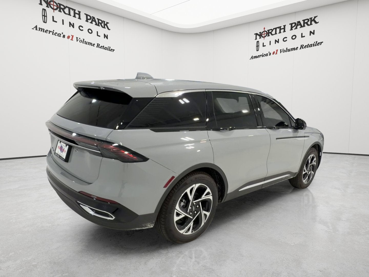 2026 Lincoln Nautilus Premiere Hybrid