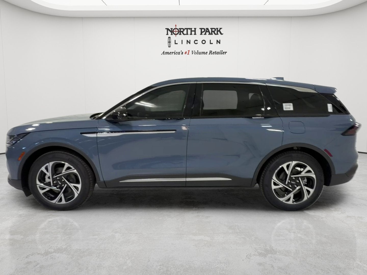 2026 Lincoln Nautilus Premiere Hybrid