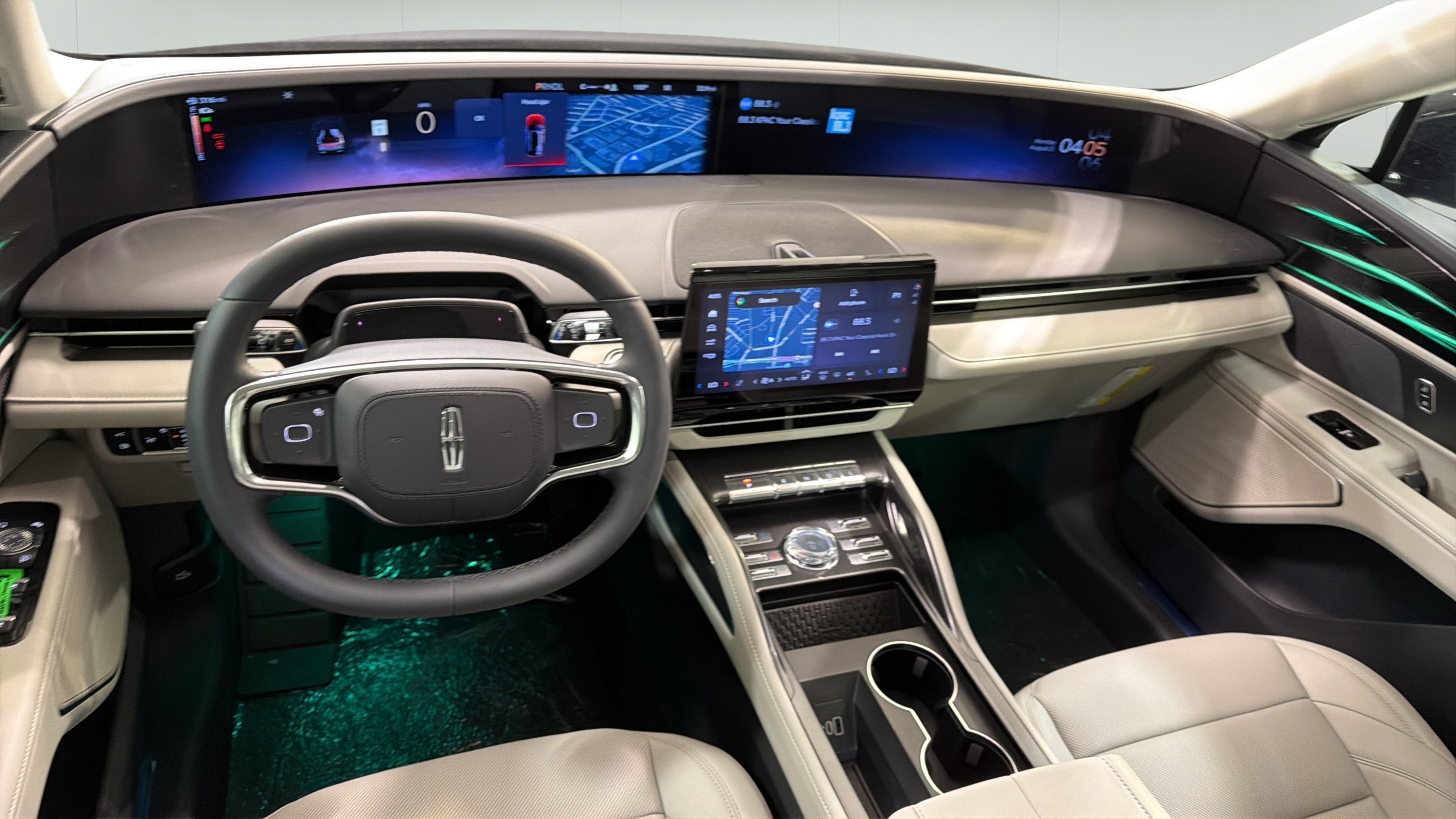 2026 Lincoln Nautilus Premiere Hybrid