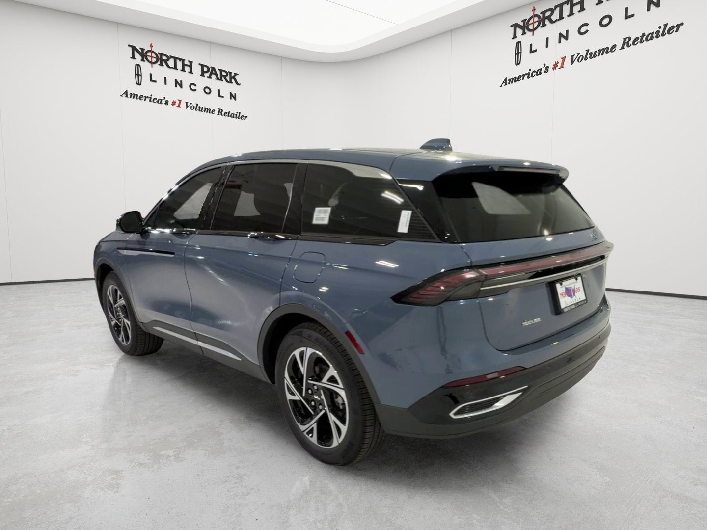 2026 Lincoln Nautilus Premiere Hybrid